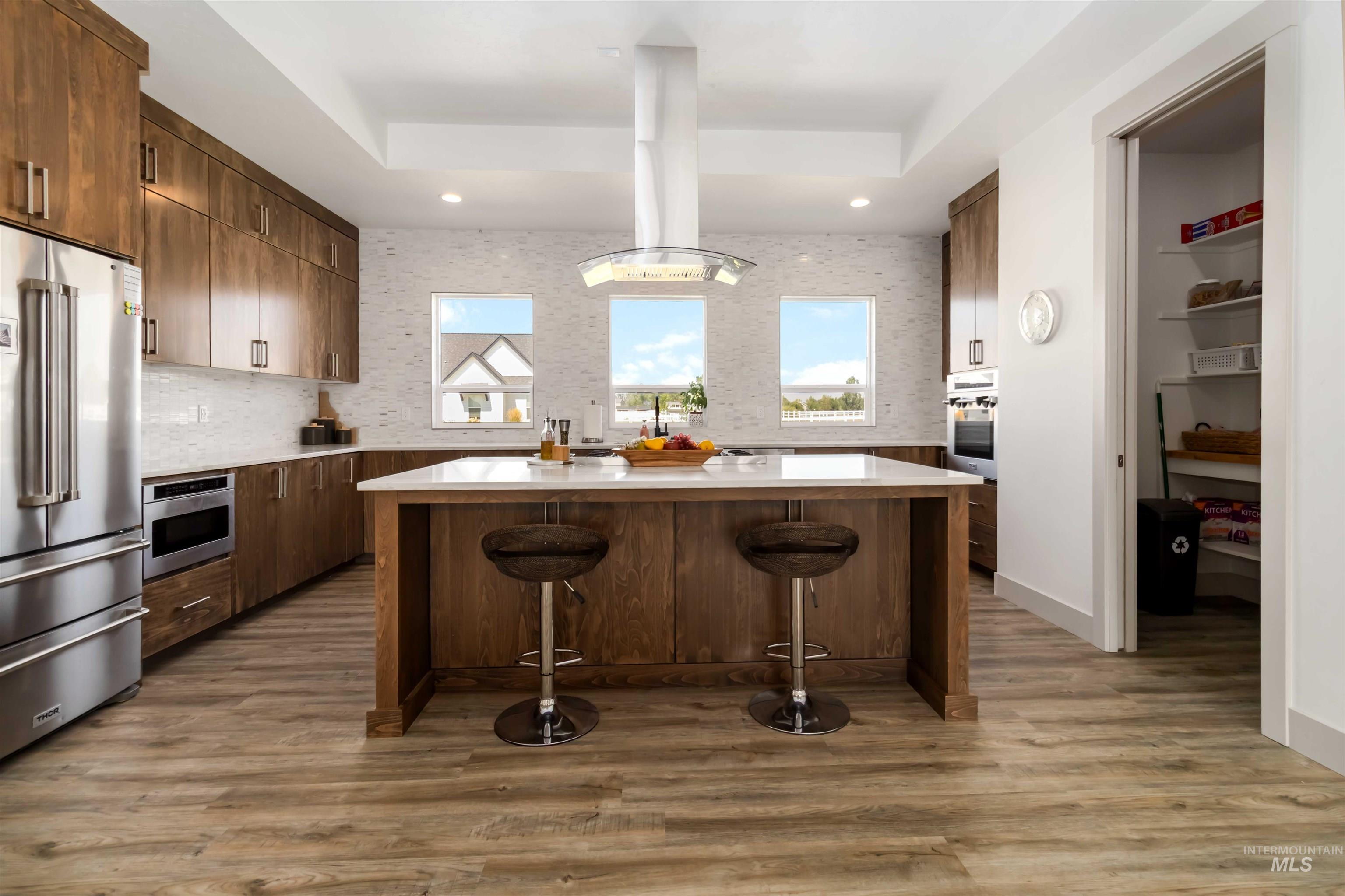 9145 Tula Dr., Middleton, Idaho 83644, 4 Bedrooms, 3 Bathrooms, Residential For Sale, Price $995,000,MLS 98959691