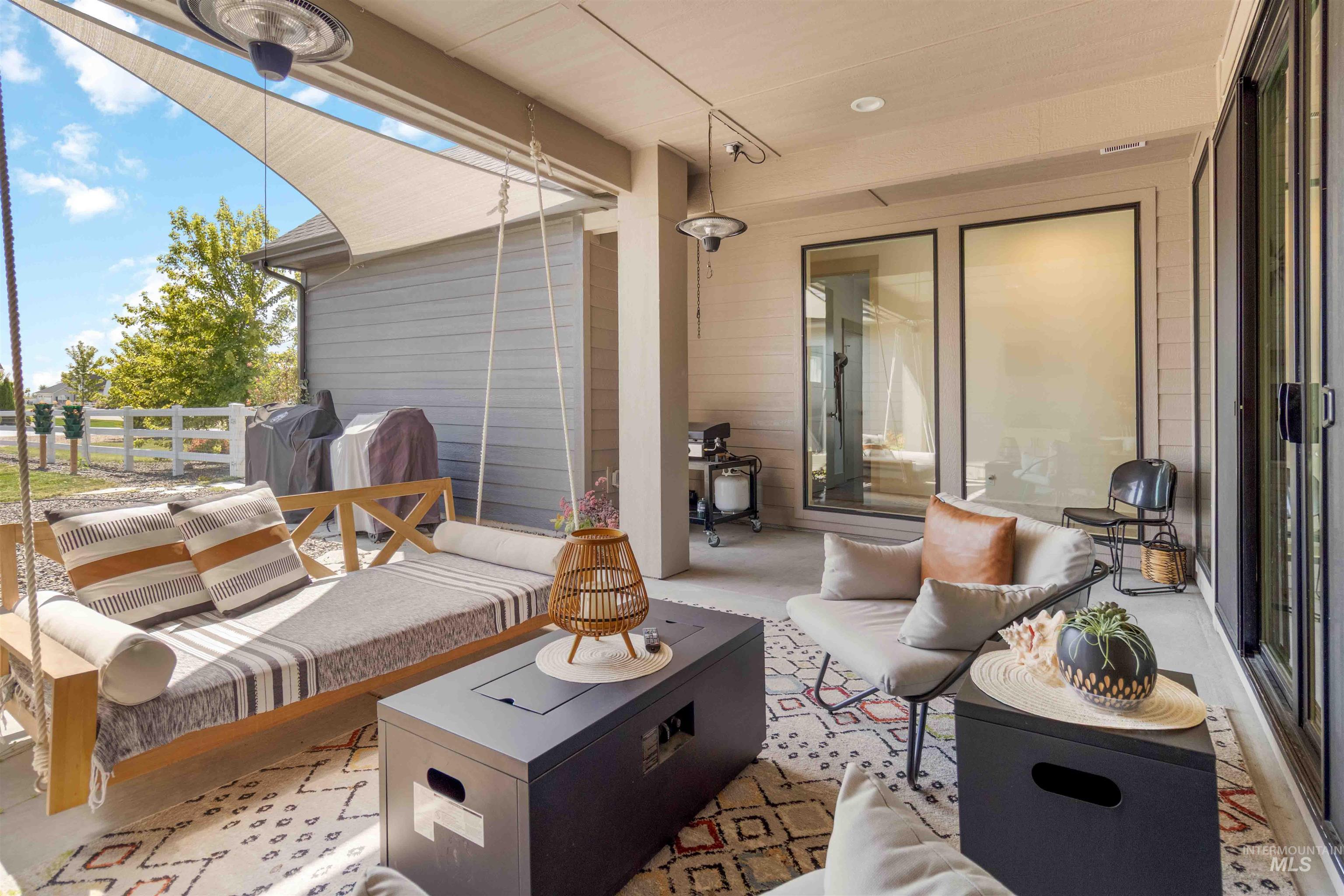 9145 Tula Dr., Middleton, Idaho 83644, 4 Bedrooms, 3 Bathrooms, Residential For Sale, Price $995,000,MLS 98959691