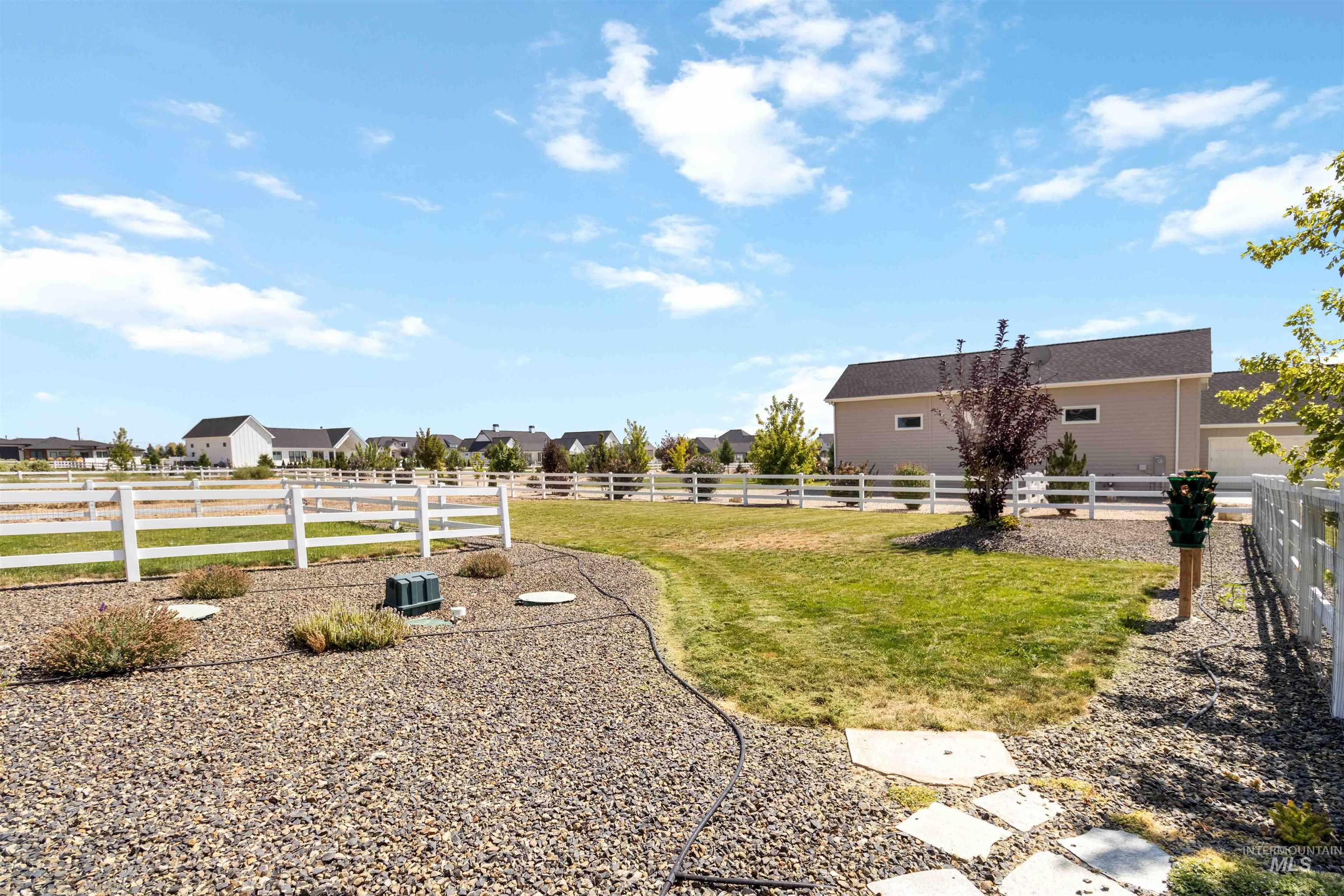 9145 Tula Dr., Middleton, Idaho 83644, 4 Bedrooms, 3 Bathrooms, Residential For Sale, Price $995,000,MLS 98959691