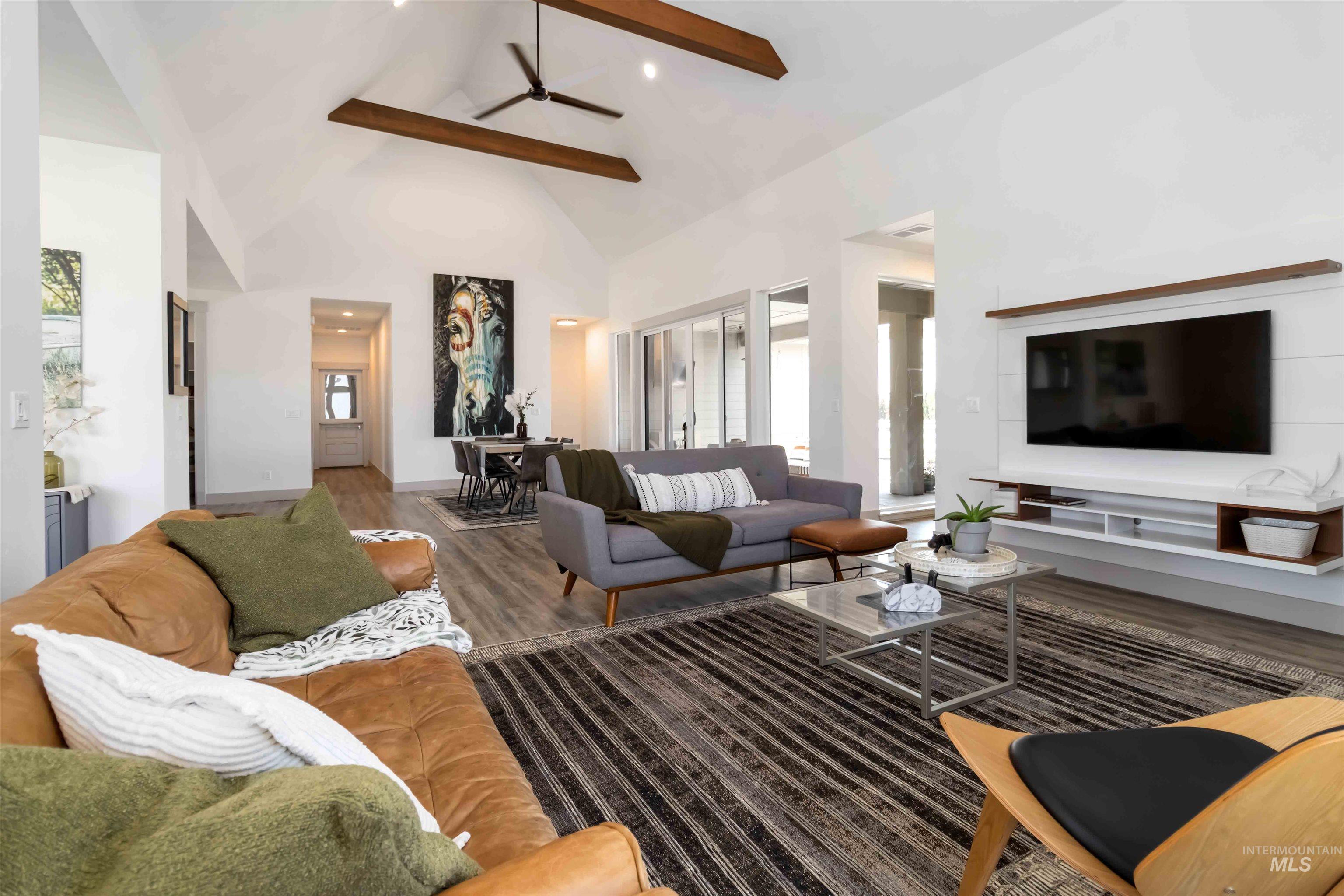 9145 Tula Dr., Middleton, Idaho 83644, 4 Bedrooms, 3 Bathrooms, Residential For Sale, Price $995,000,MLS 98959691