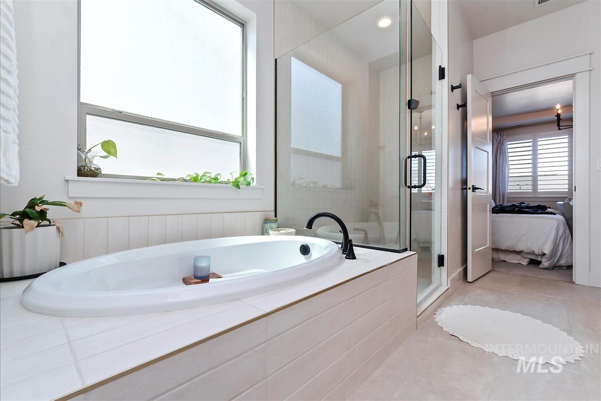 11400 W Helenium Dr, Star, Idaho 83669, 4 Bedrooms, 3 Bathrooms, Residential For Sale, Price $695,000, 98959701