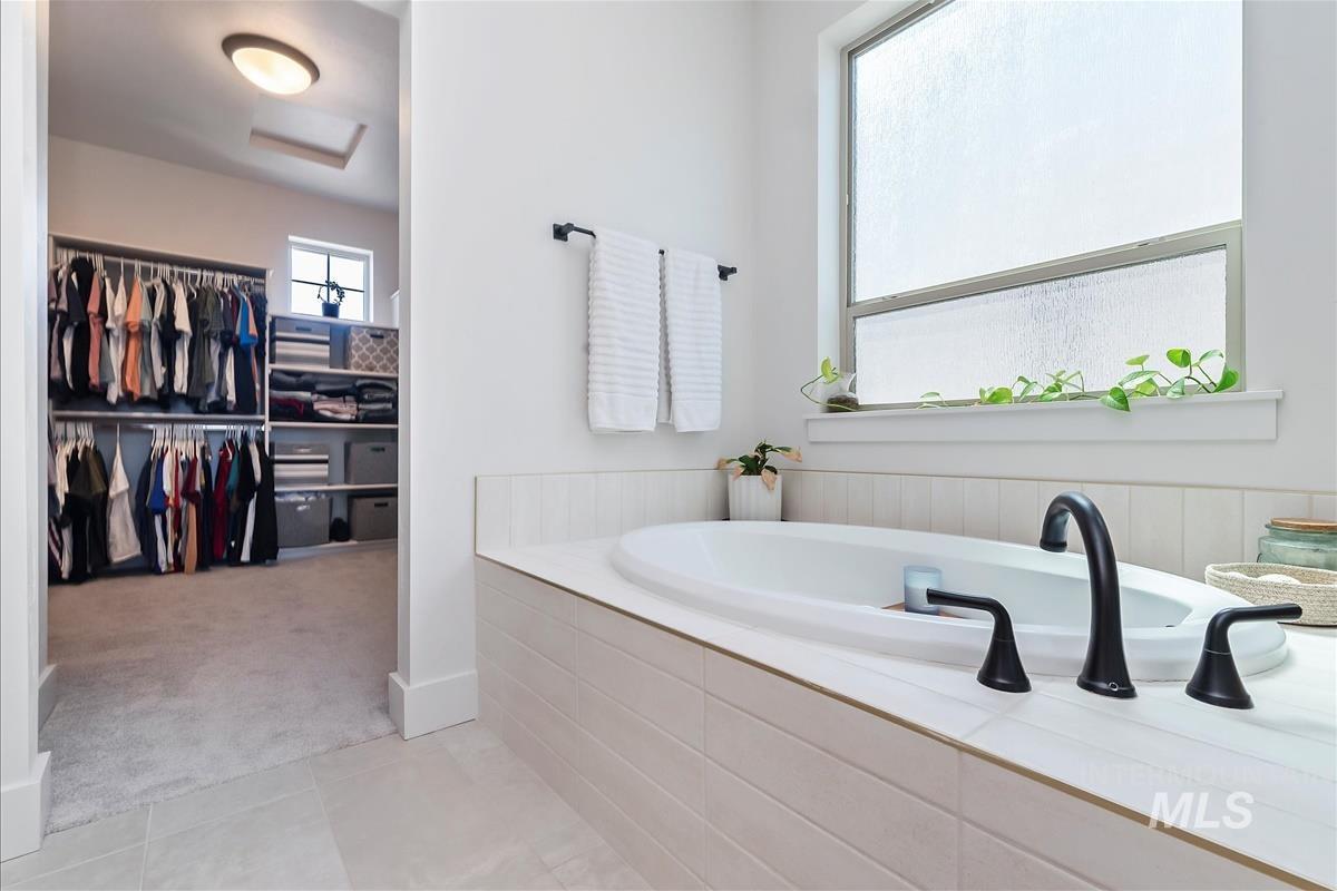 11400 W Helenium Dr, Star, Idaho 83669, 4 Bedrooms, 3 Bathrooms, Residential For Sale, Price $695,000, 98959701