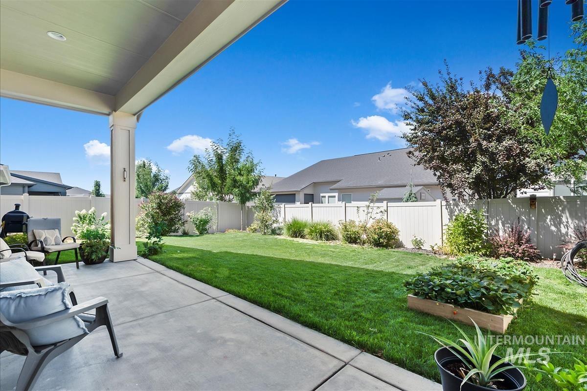 11400 W Helenium Dr, Star, Idaho 83669, 4 Bedrooms, 3 Bathrooms, Residential For Sale, Price $695,000, 98959701