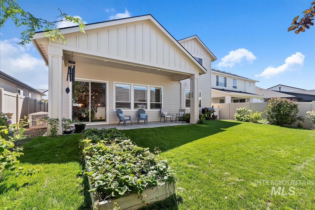11400 W Helenium Dr, Star, Idaho 83669, 4 Bedrooms, 3 Bathrooms, Residential For Sale, Price $680,000, 98959701