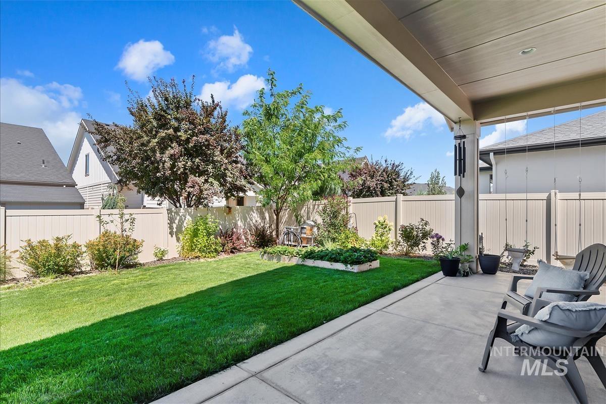 11400 W Helenium Dr, Star, Idaho 83669, 4 Bedrooms, 3 Bathrooms, Residential For Sale, Price $695,000, 98959701