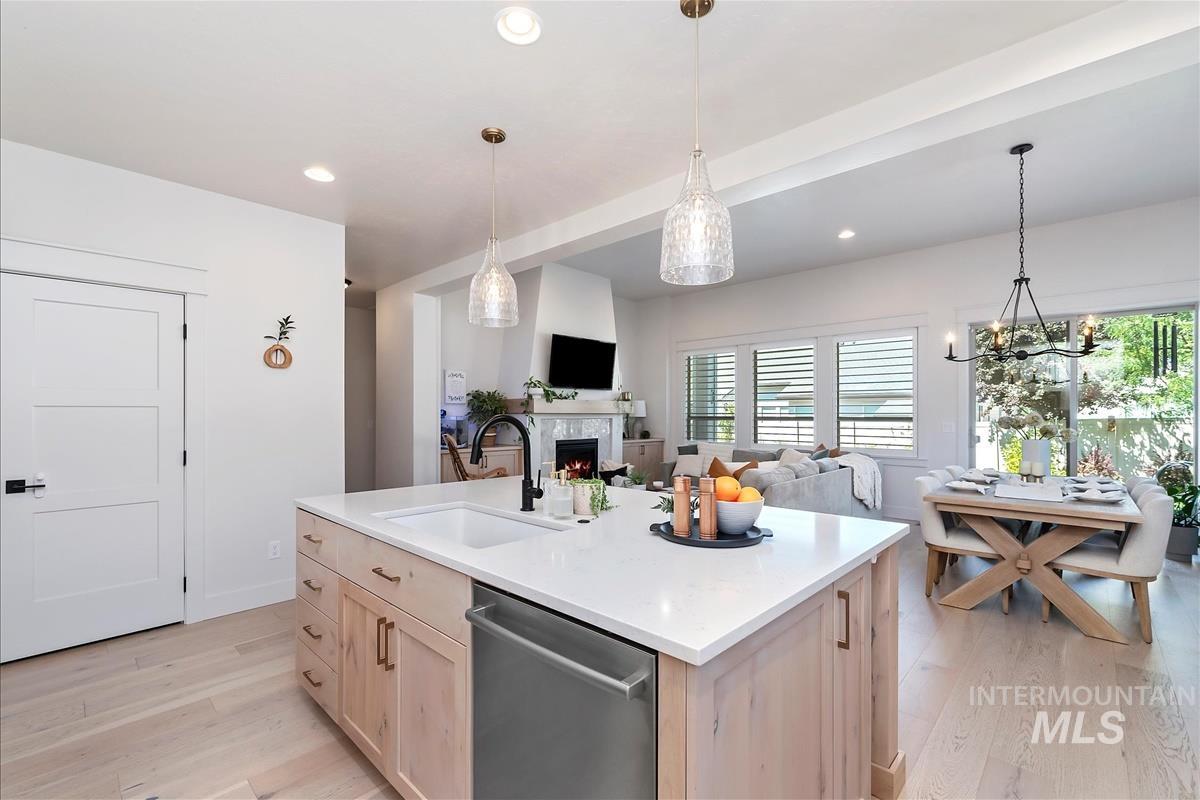 11400 W Helenium Dr, Star, Idaho 83669, 4 Bedrooms, 3 Bathrooms, Residential For Sale, Price $680,000, 98959701