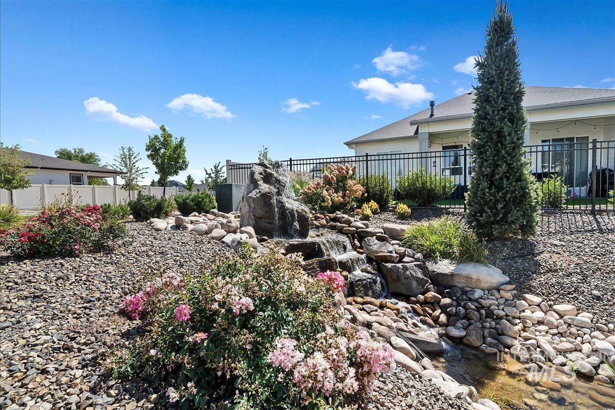 11400 W Helenium Dr, Star, Idaho 83669, 4 Bedrooms, 3 Bathrooms, Residential For Sale, Price $695,000, 98959701