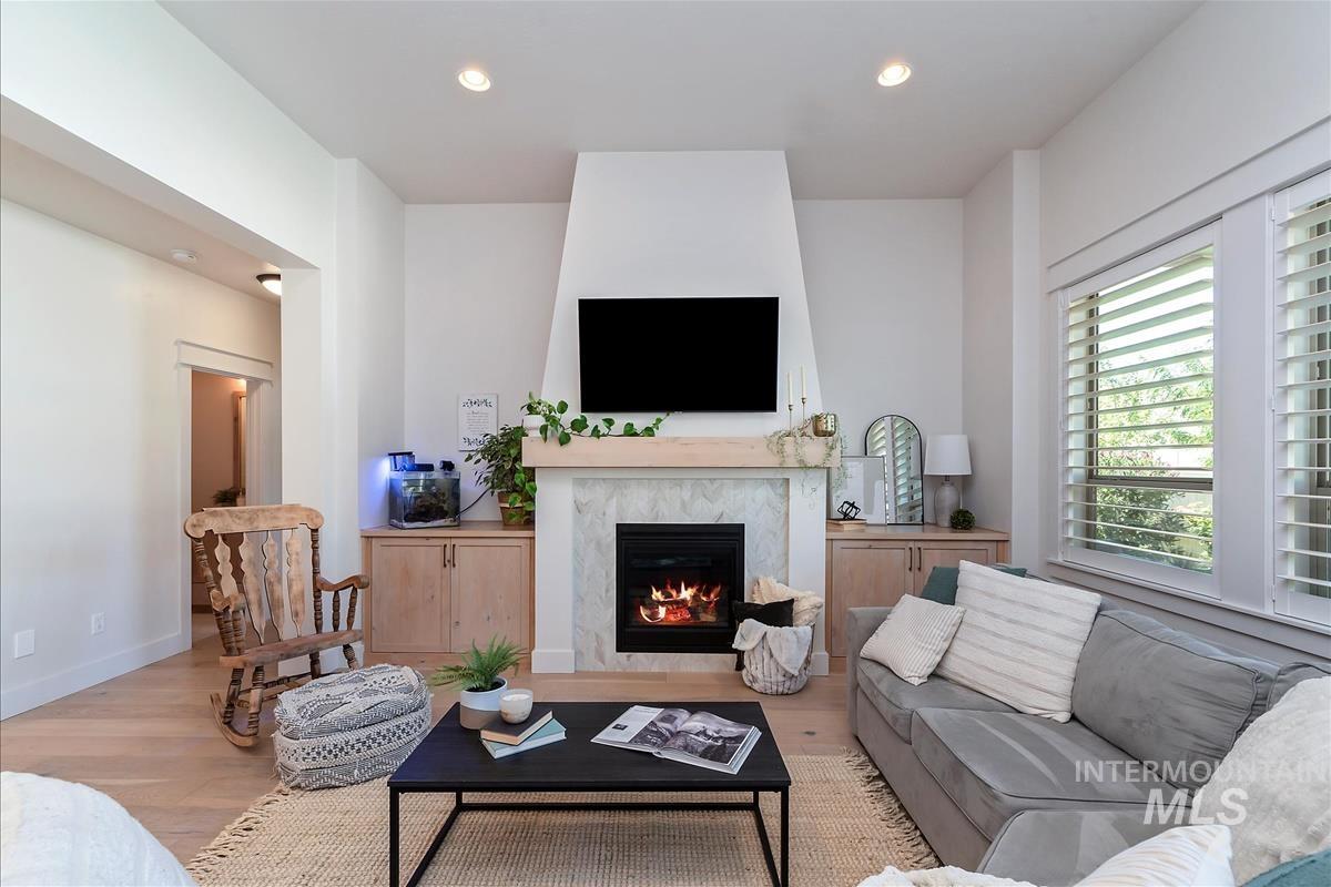 11400 W Helenium Dr, Star, Idaho 83669, 4 Bedrooms, 3 Bathrooms, Residential For Sale, Price $695,000, 98959701