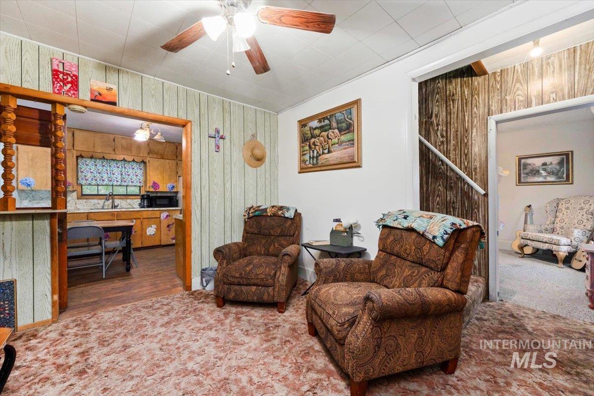 501 4th Avenue W, Twin Falls, Idaho 83301, 4 Bedrooms, 2.5 Bathrooms, Residential For Sale, Price $257,500,MLS 98959705