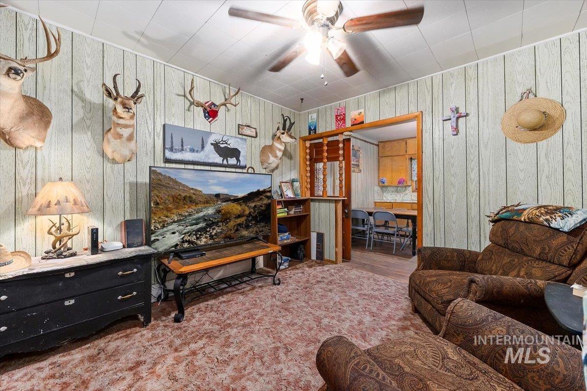 501 4th Avenue W, Twin Falls, Idaho 83301, 4 Bedrooms, 2.5 Bathrooms, Residential For Sale, Price $257,500,MLS 98959705