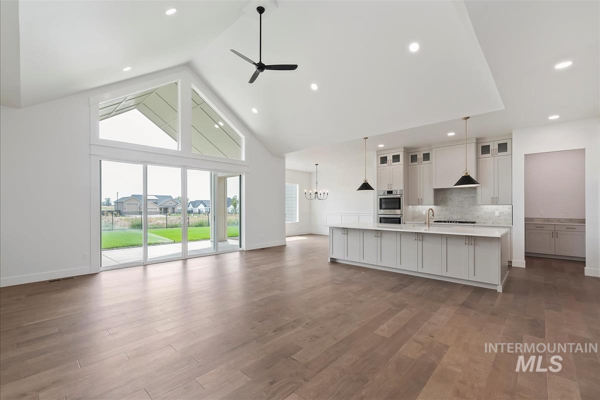 7197 E Osprey Estates Dr., Nampa, Idaho 83686, 4 Bedrooms, 2.5 Bathrooms, Residential For Sale, Price $933,400,MLS 98959717