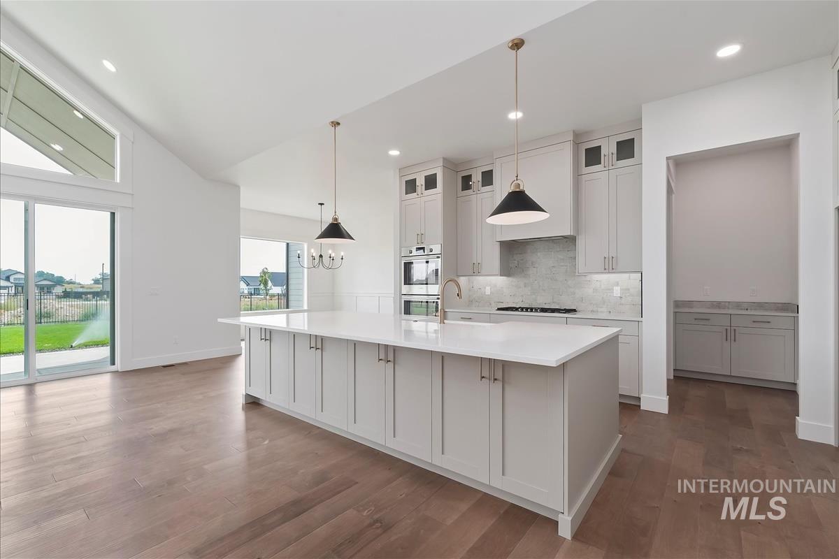 7197 E Osprey Estates Dr., Nampa, Idaho 83686, 4 Bedrooms, 2.5 Bathrooms, Residential For Sale, Price $933,400,MLS 98959717