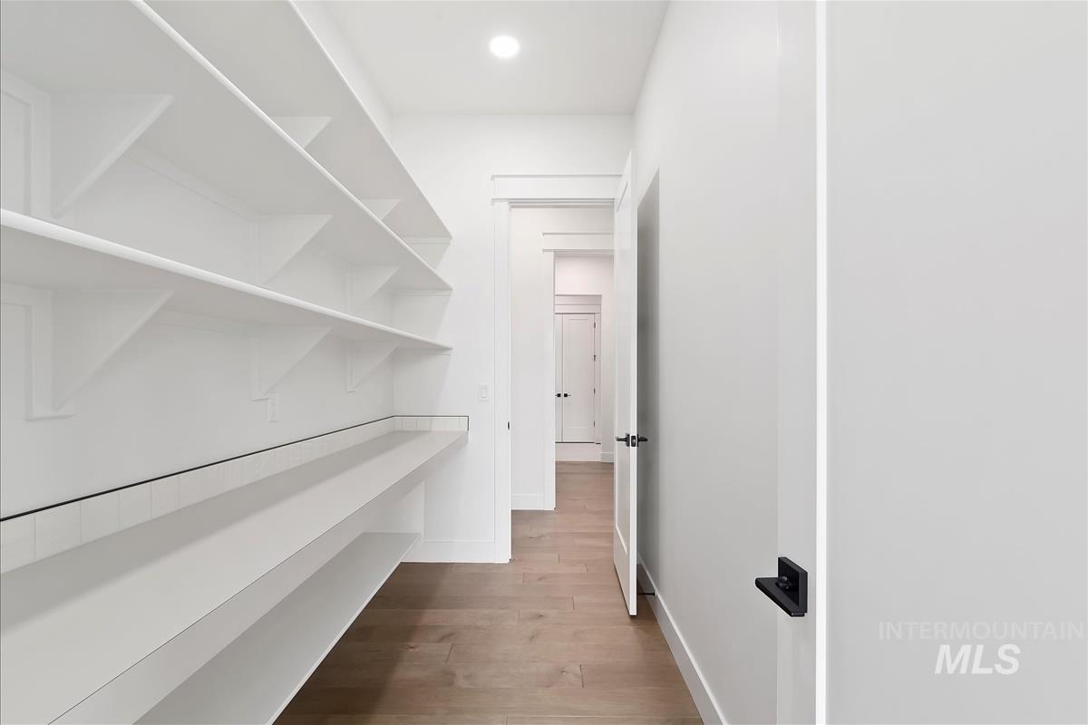 7197 E Osprey Estates Dr., Nampa, Idaho 83686, 4 Bedrooms, 2.5 Bathrooms, Residential For Sale, Price $933,400,MLS 98959717