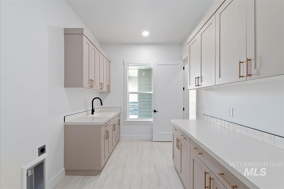 7197 E Osprey Estates Dr., Nampa, Idaho 83686, 4 Bedrooms, 2.5 Bathrooms, Residential For Sale, Price $933,400,MLS 98959717