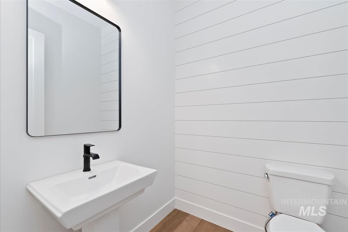 7197 E Osprey Estates Dr., Nampa, Idaho 83686, 4 Bedrooms, 2.5 Bathrooms, Residential For Sale, Price $933,400,MLS 98959717