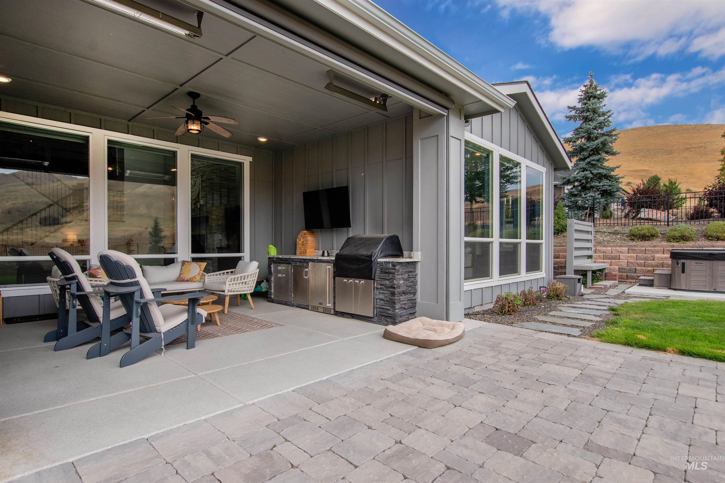 2400 S Trapper Place, Boise, Idaho 83716, 5 Bedrooms, 4.5 Bathrooms, Residential For Sale, Price $1,900,000, 98959740
