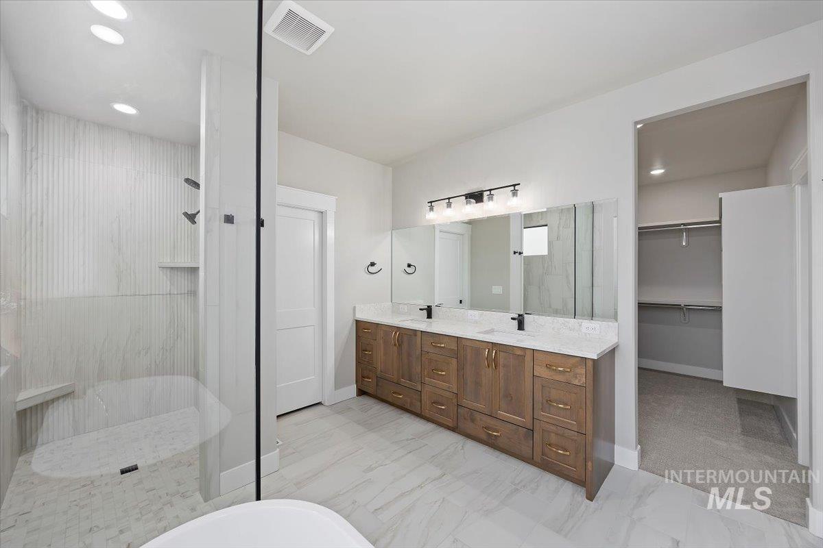 87 E 557 S, Jerome, Idaho 83338, 4 Bedrooms, 3 Bathrooms, Residential For Sale, Price $719,900,MLS 98959756