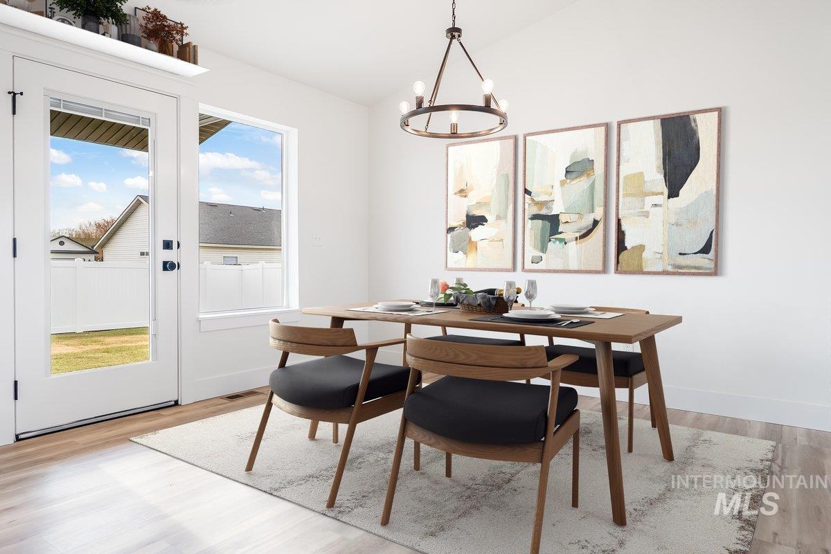 921 E 23rd Ave., Jerome, Idaho 83338, 4 Bedrooms, 2 Bathrooms, Residential For Sale, Price $379,000,MLS 98959795