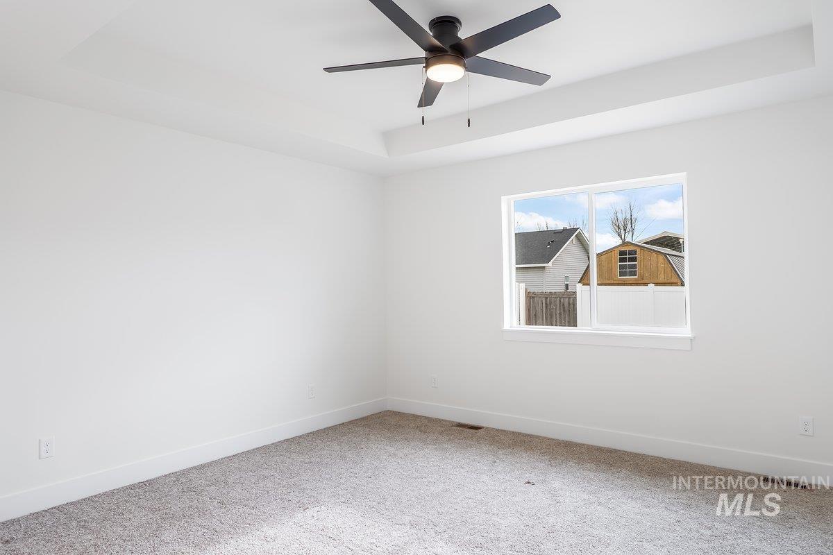 921 E 23rd Ave., Jerome, Idaho 83338, 4 Bedrooms, 2 Bathrooms, Residential For Sale, Price $379,000,MLS 98959795