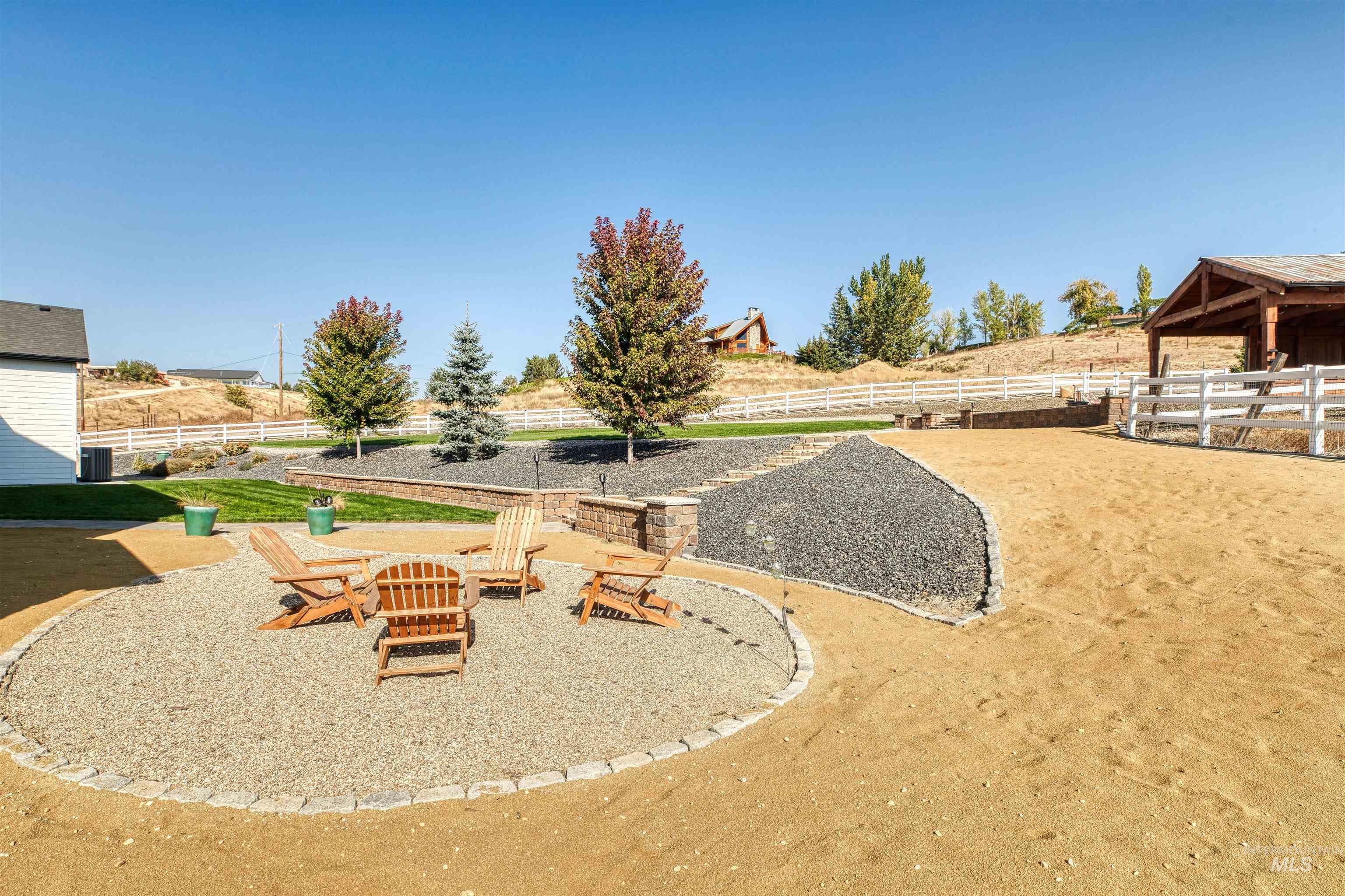 8627 Latimore Ln., Middleton, Idaho 83644, 4 Bedrooms, 3.5 Bathrooms, Residential For Sale, Price $1,025,000,MLS 98959808