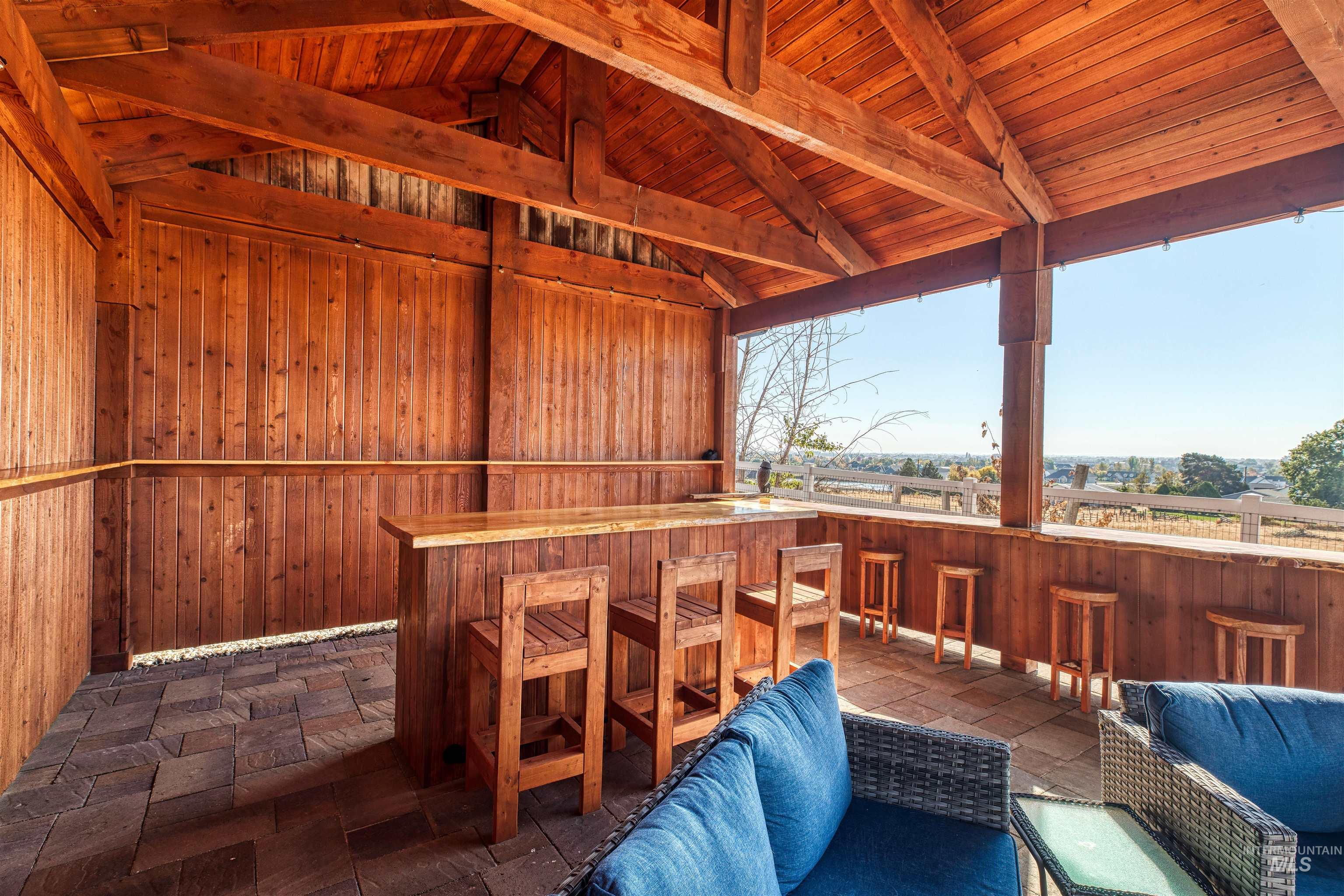 8627 Latimore Ln., Middleton, Idaho 83644, 4 Bedrooms, 3.5 Bathrooms, Residential For Sale, Price $1,025,000,MLS 98959808