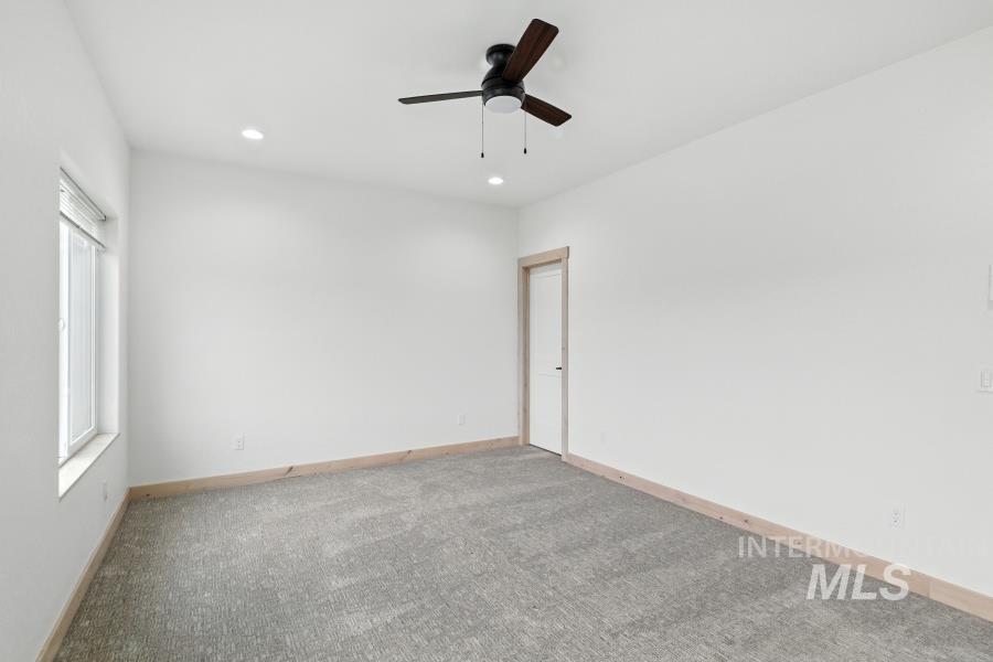 1179 Edington Ave, Moscow, Idaho 83843, 3 Bedrooms, 2.5 Bathrooms, Residential For Sale, Price $429,000,MLS 98959820