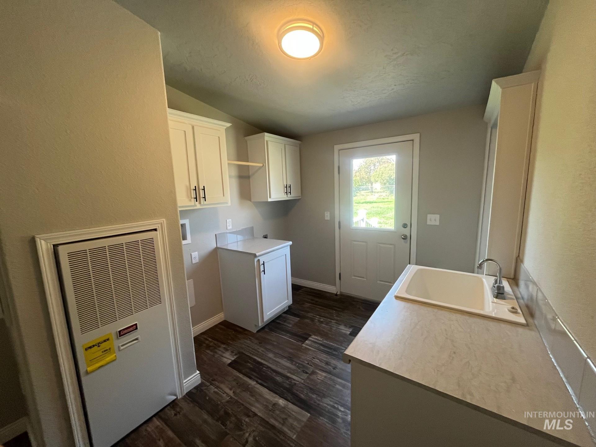 110 E. Latah Ave., Richfield, Idaho 83349, 3 Bedrooms, 2 Bathrooms, Residential For Sale, Price $464,900, 98959860