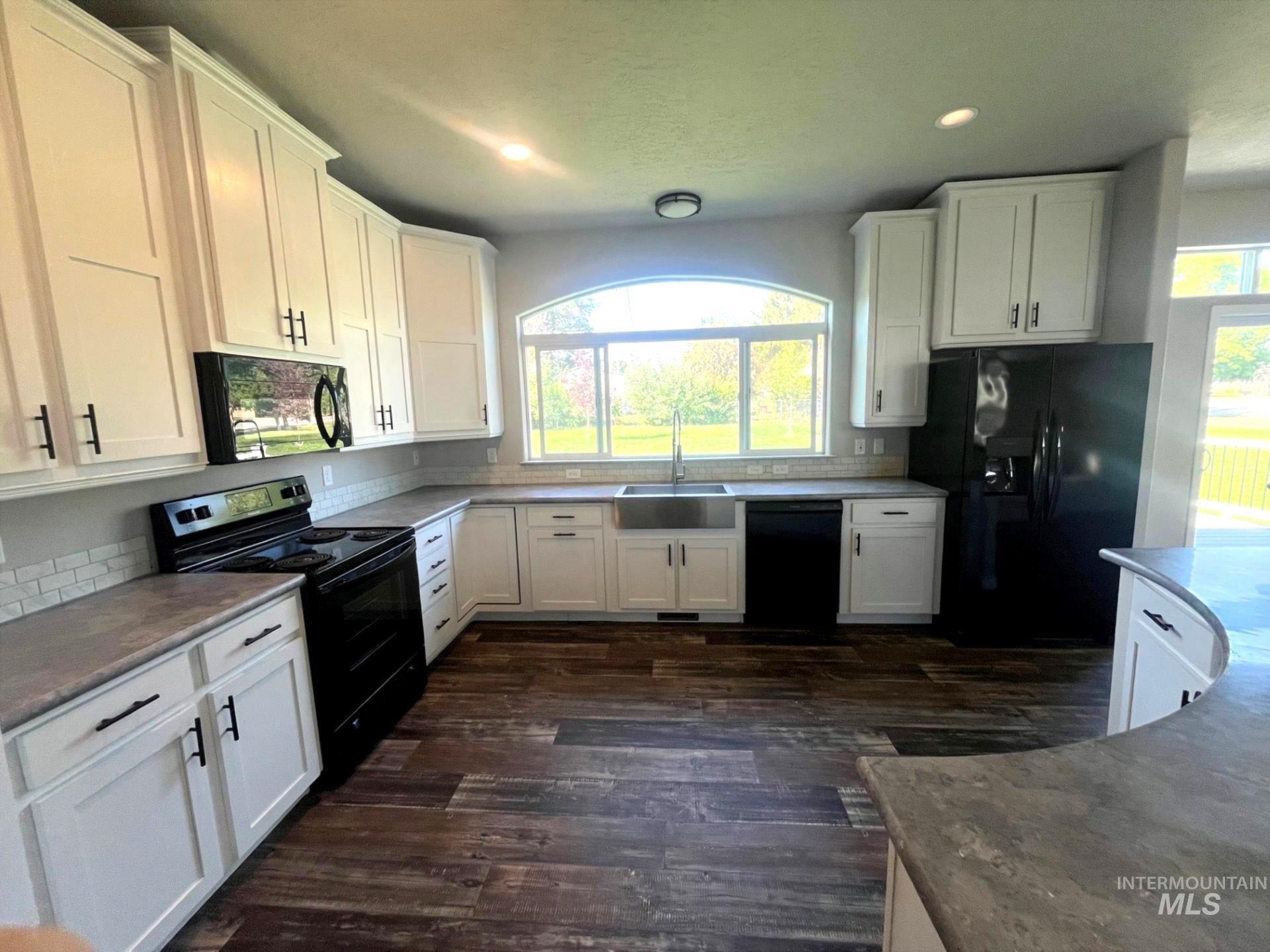 110 E. Latah Ave., Richfield, Idaho 83349, 3 Bedrooms, 2 Bathrooms, Residential For Sale, Price $464,900, 98959860