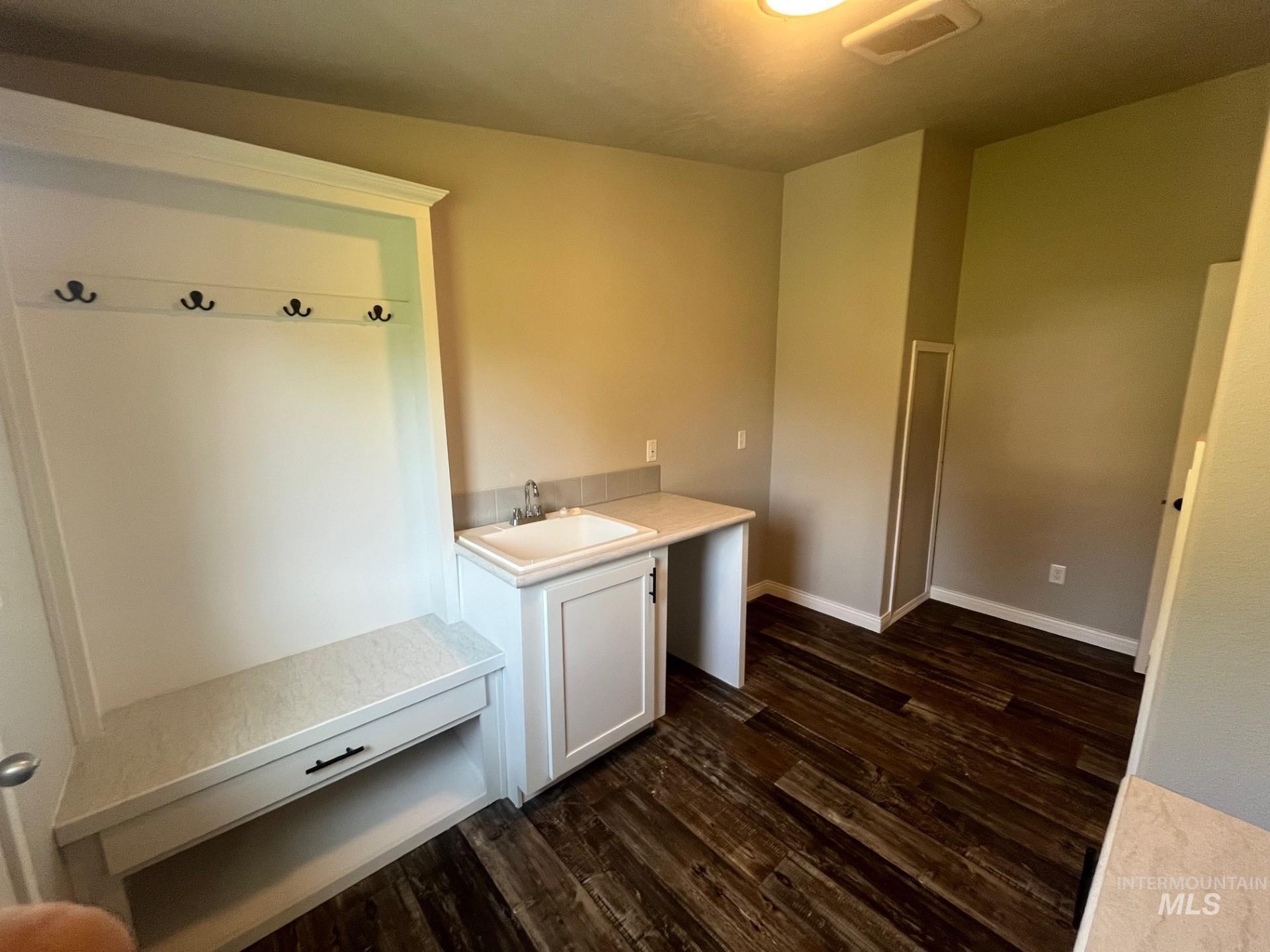 110 E. Latah Ave., Richfield, Idaho 83349, 3 Bedrooms, 2 Bathrooms, Residential For Sale, Price $464,900, 98959860