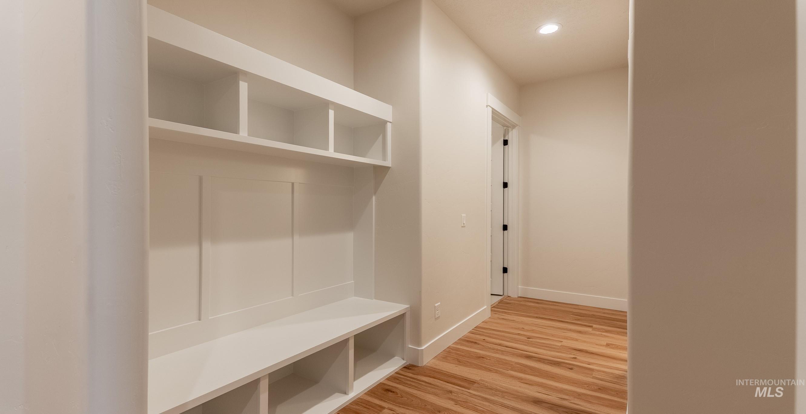 1277 W Eiger Drive, Nampa, Idaho 83686, 3 Bedrooms, 2.5 Bathrooms, Residential For Sale, Price $529,900,MLS 98959863