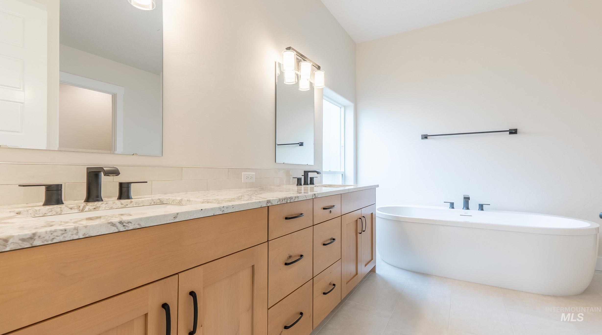 1277 W Eiger Drive, Nampa, Idaho 83686, 3 Bedrooms, 2.5 Bathrooms, Residential For Sale, Price $529,900,MLS 98959863