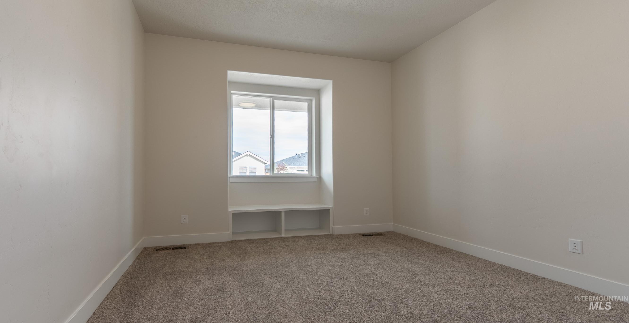 1277 W Eiger Drive, Nampa, Idaho 83686, 3 Bedrooms, 2.5 Bathrooms, Residential For Sale, Price $529,900,MLS 98959863