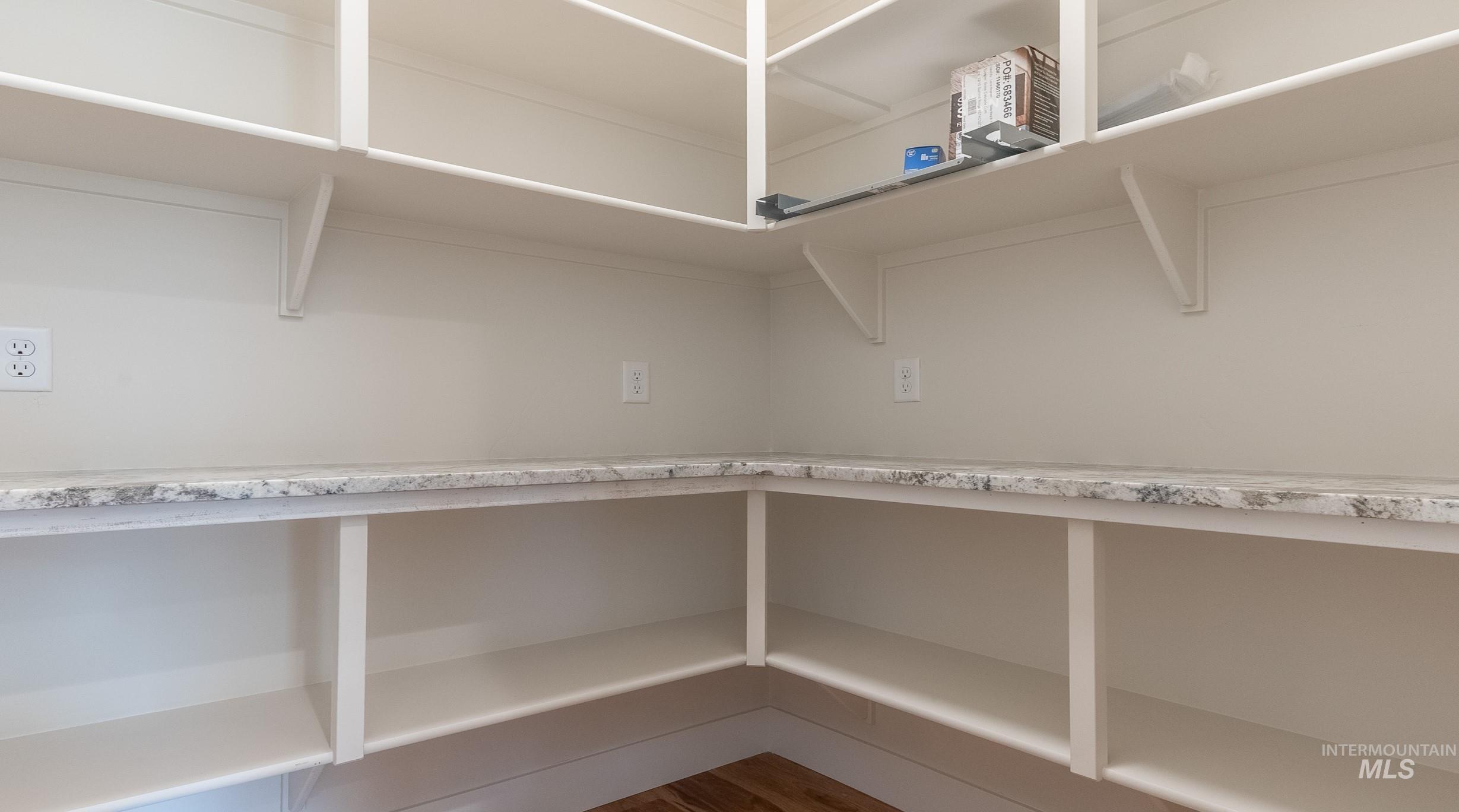 1277 W Eiger Drive, Nampa, Idaho 83686, 3 Bedrooms, 2.5 Bathrooms, Residential For Sale, Price $529,900,MLS 98959863