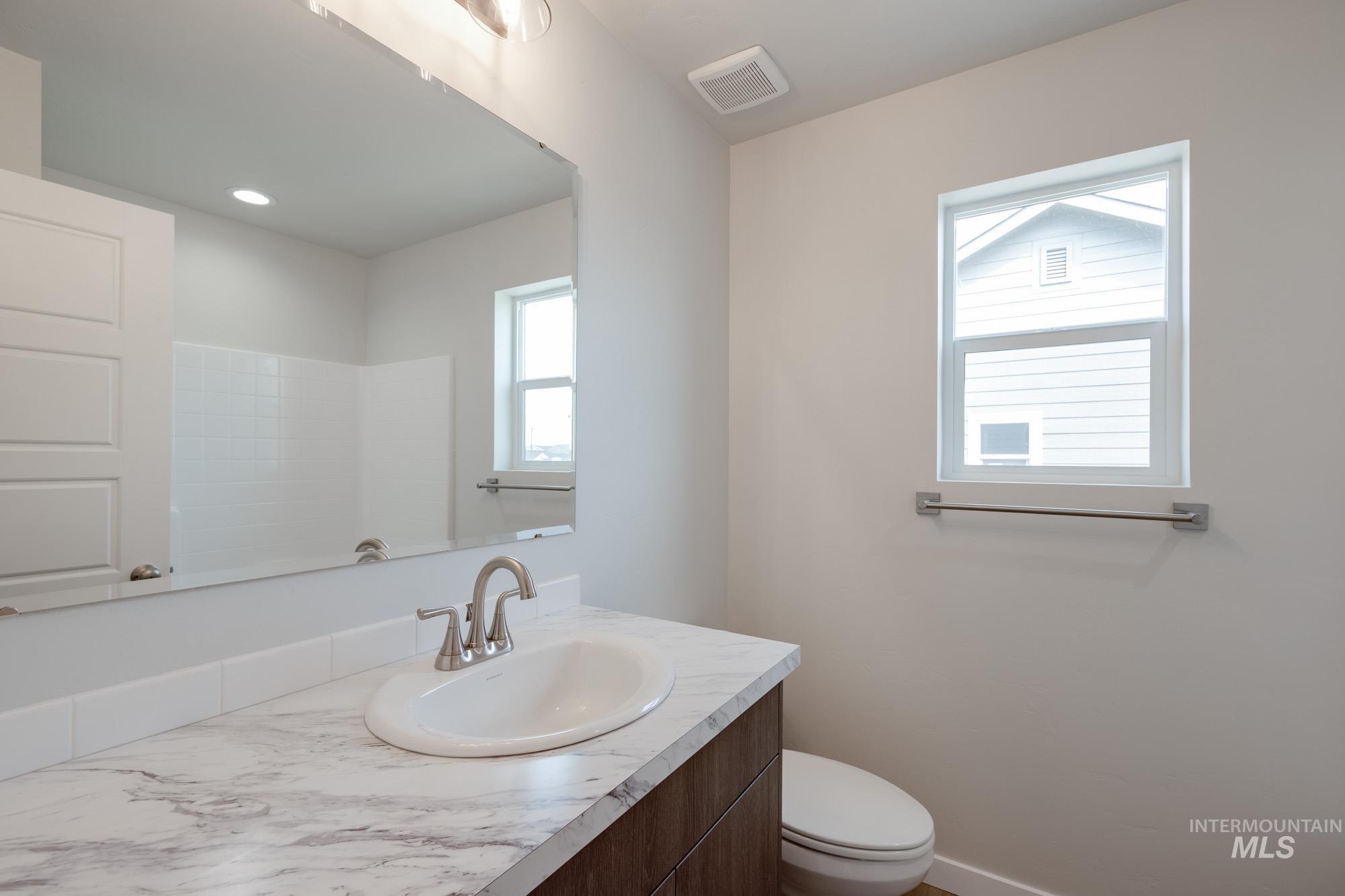 4197 N Delphi Ave, Meridian, Idaho 83646, 3 Bedrooms, 2.5 Bathrooms, Residential For Sale, Price $454,990,MLS 98959868