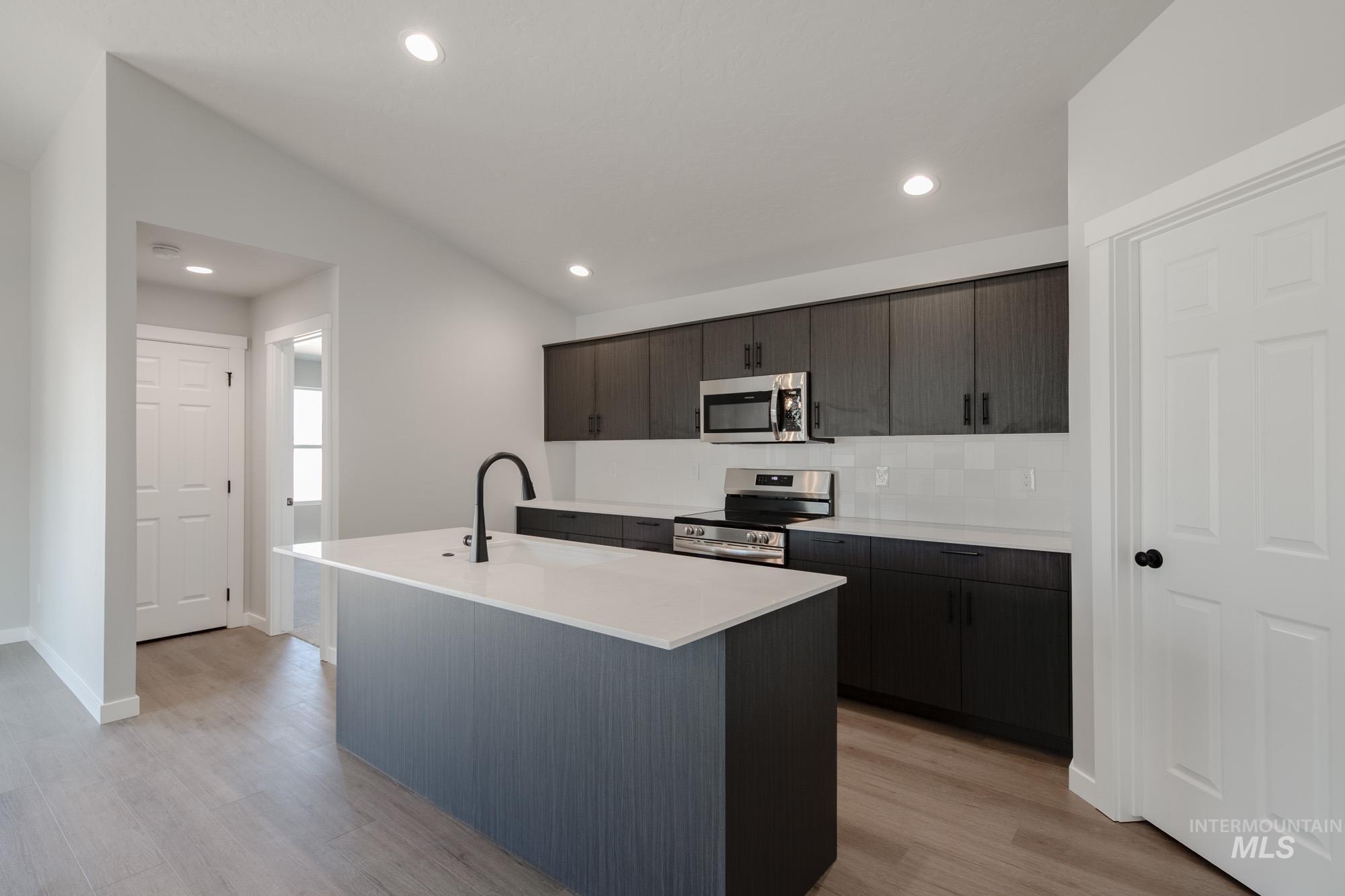 18481 N Monkshood Ave, Nampa, Idaho 83687, 4 Bedrooms, 2 Bathrooms, Residential For Sale, Price $432,990,MLS 98959875