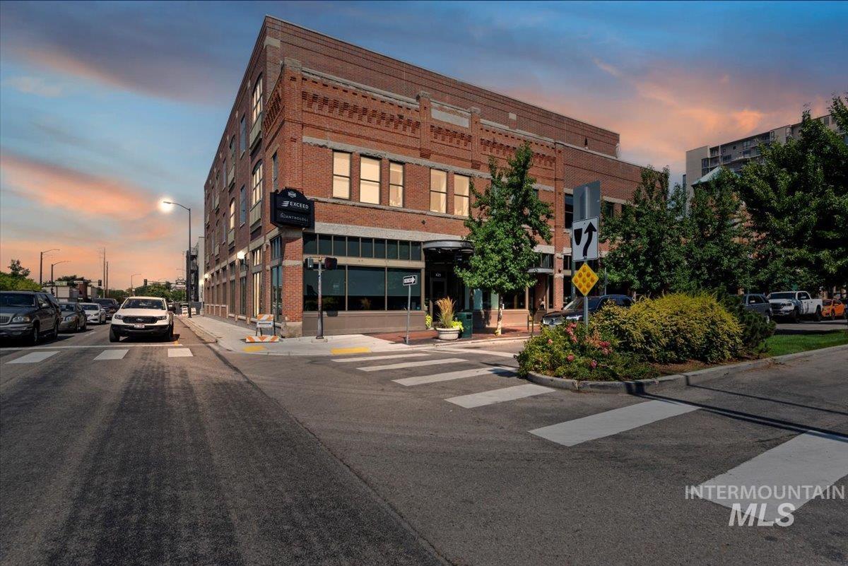 419 S 8th St #309, Boise, Idaho 83702, 1 Bedroom, 1 Bathroom, Residential For Sale, Price $629,900,MLS 98959890