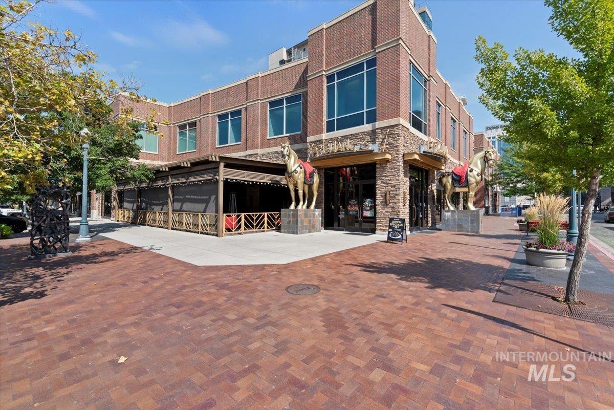 419 S 8th St #309, Boise, Idaho 83702, 1 Bedroom, 1 Bathroom, Residential For Sale, Price $629,900,MLS 98959890