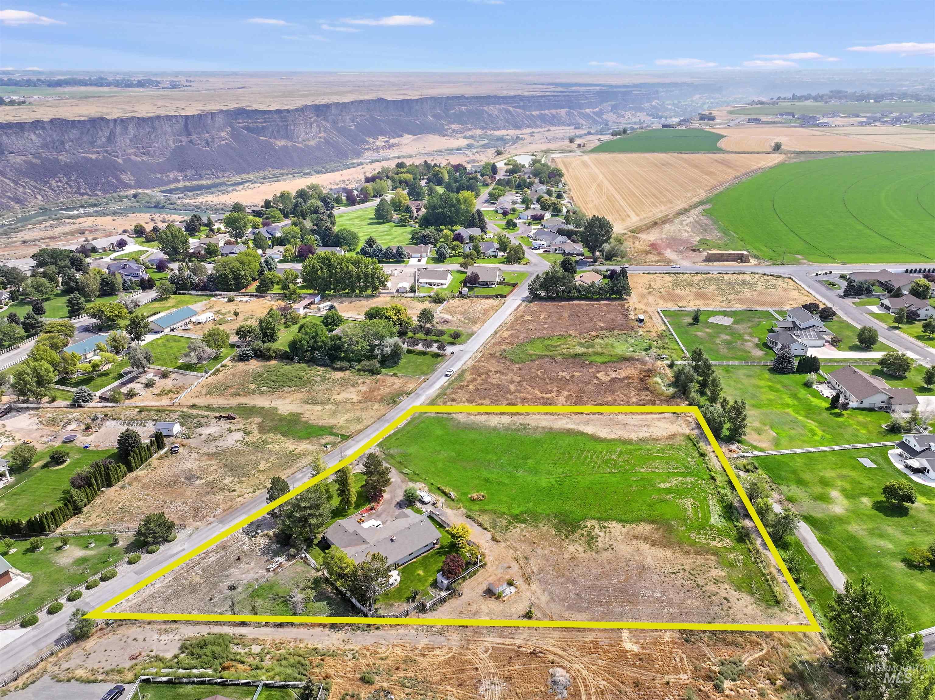 453 Mahard Dr, Twin Falls, Idaho 83301, 3 Bedrooms, 2 Bathrooms, Residential For Sale, Price $774,990,MLS 98959903