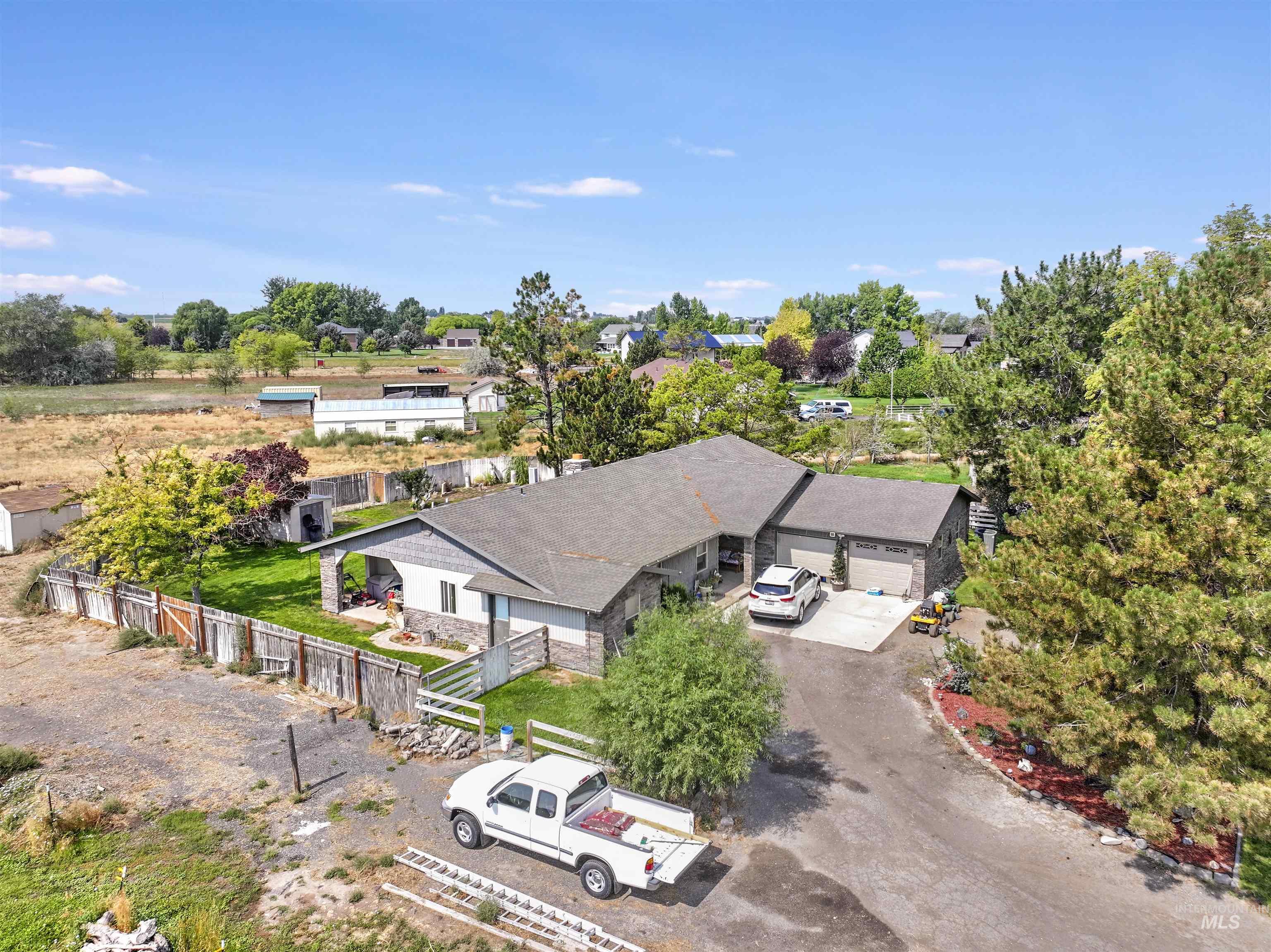 453 Mahard Dr, Twin Falls, Idaho 83301, 3 Bedrooms, 2 Bathrooms, Residential For Sale, Price $774,990,MLS 98959903