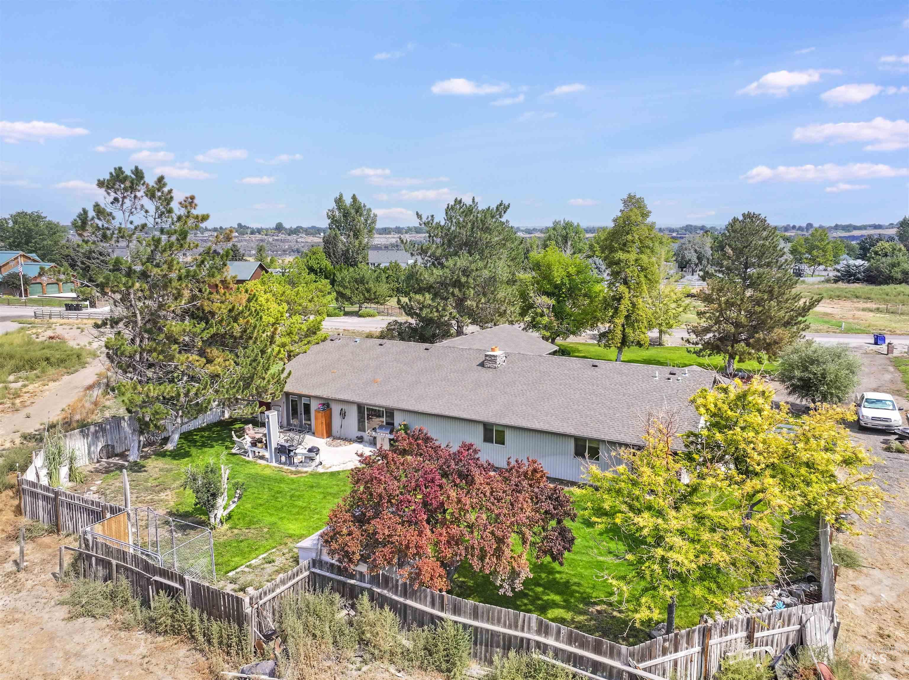 453 Mahard Dr, Twin Falls, Idaho 83301, 3 Bedrooms, 2 Bathrooms, Residential For Sale, Price $774,990,MLS 98959903