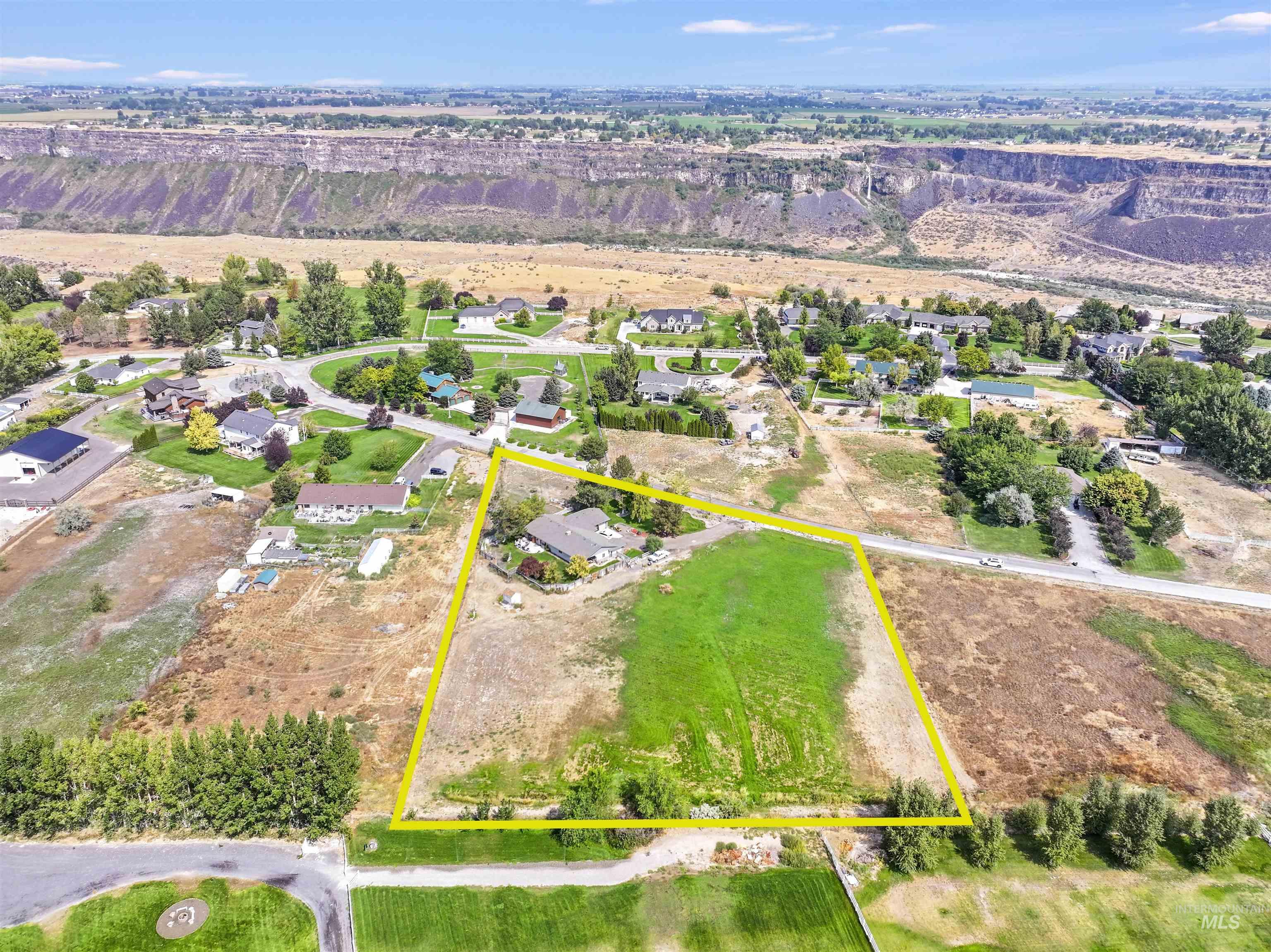 453 Mahard Dr, Twin Falls, Idaho 83301, 3 Bedrooms, 2 Bathrooms, Residential For Sale, Price $774,990,MLS 98959903