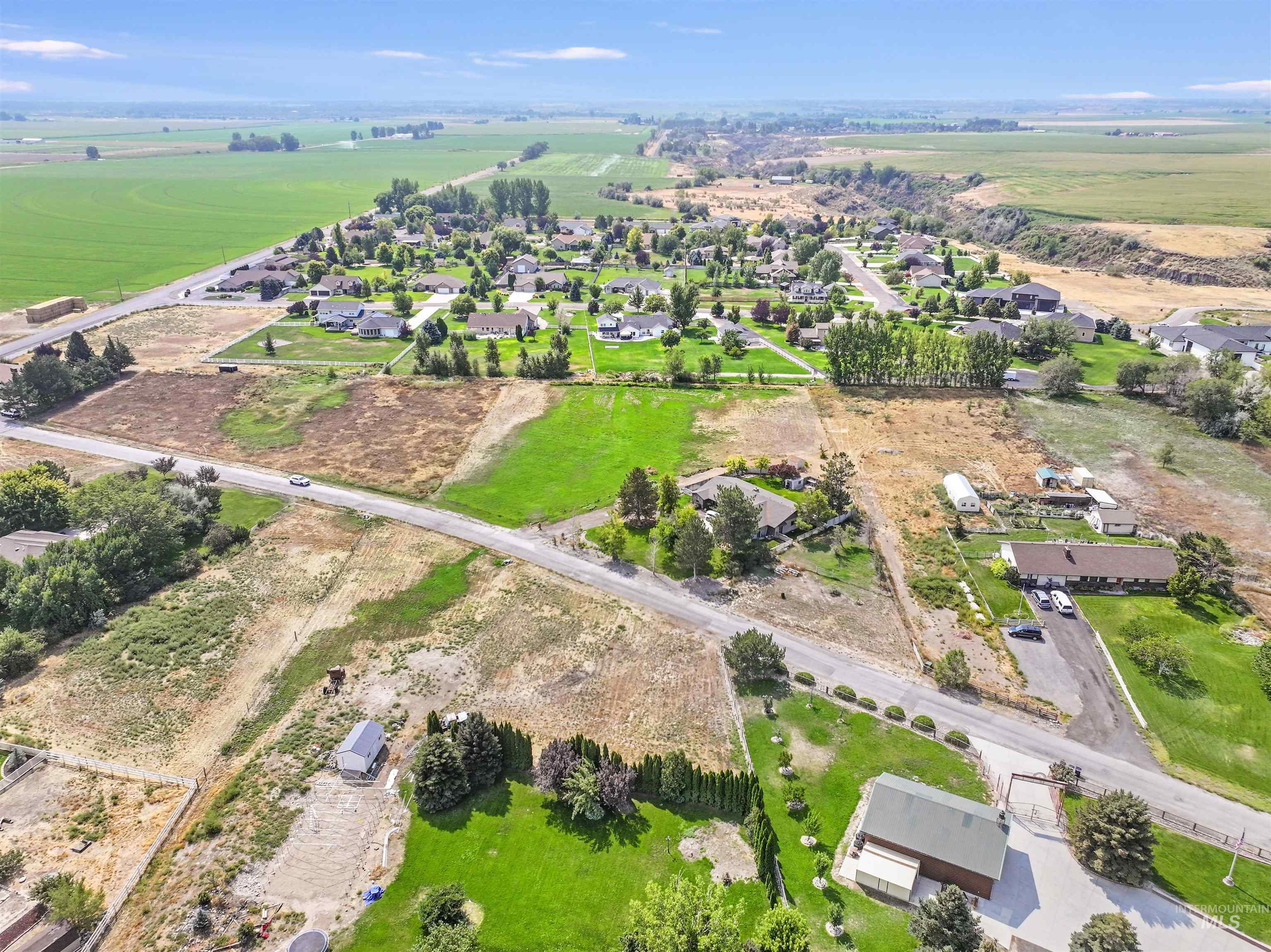 453 Mahard Dr, Twin Falls, Idaho 83301, 3 Bedrooms, 2 Bathrooms, Residential For Sale, Price $774,990,MLS 98959903