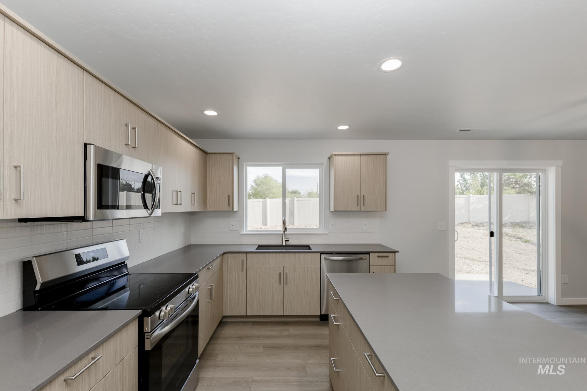 3344 W Morere Dr, Meridian, Idaho 83642, 4 Bedrooms, 2.5 Bathrooms, Residential For Sale, Price $494,990,MLS 98959904