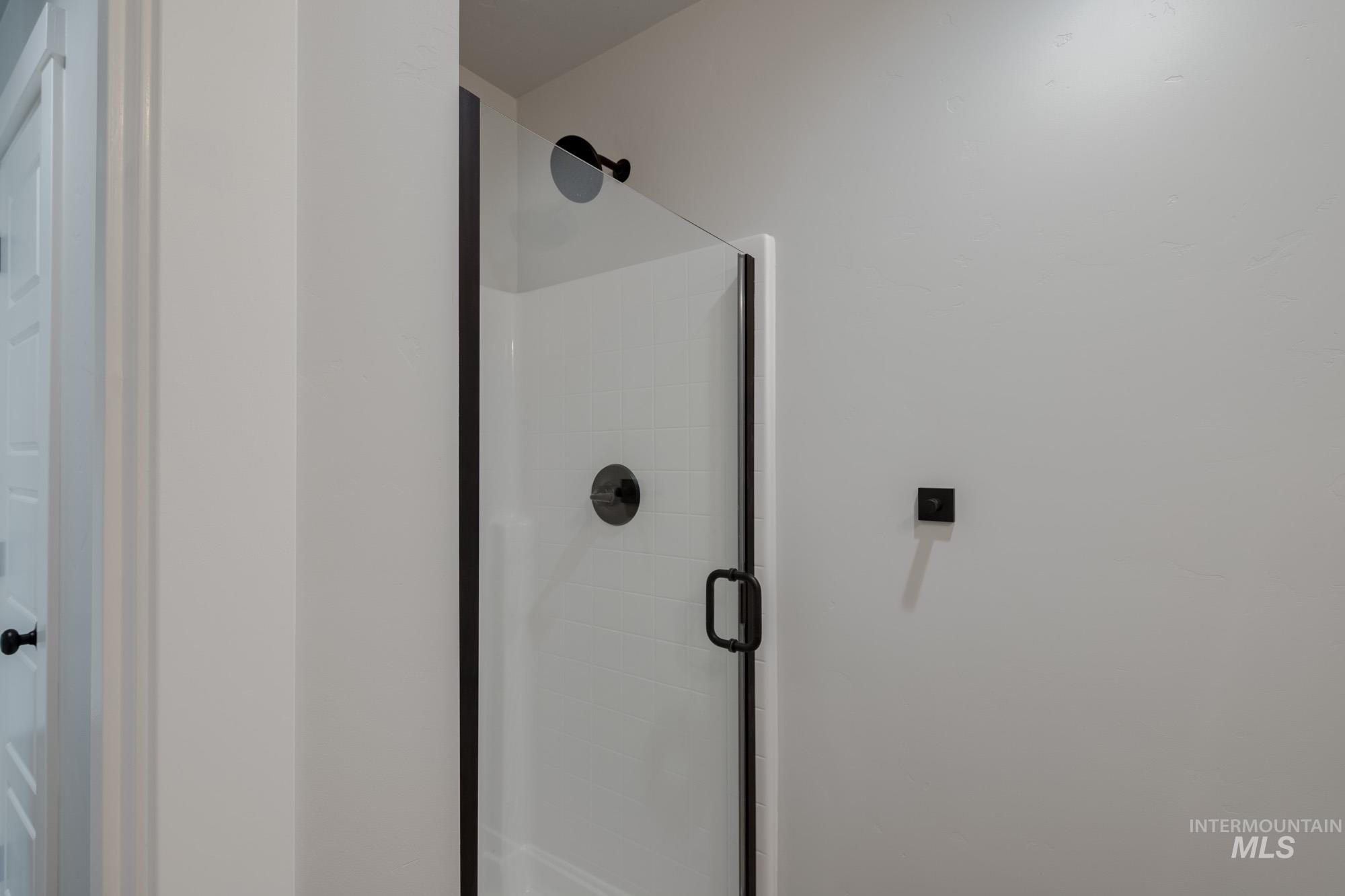 3304 W Morere Dr, Meridian, Idaho 83642, 5 Bedrooms, 3 Bathrooms, Residential For Sale, Price $519,990,MLS 98959906