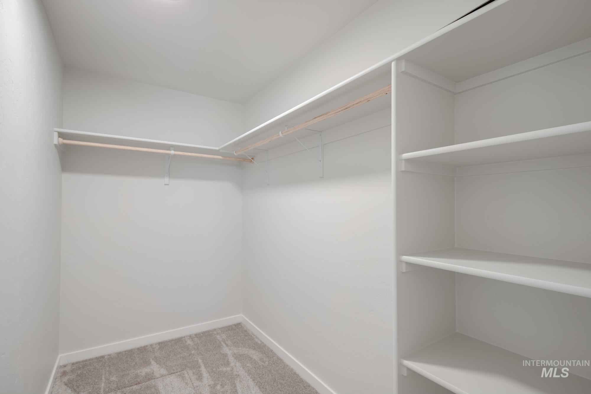 5526 S Donaway Ave, Meridian, Idaho 83642, 3 Bedrooms, 2 Bathrooms, Residential For Sale, Price $422,990,MLS 98959908