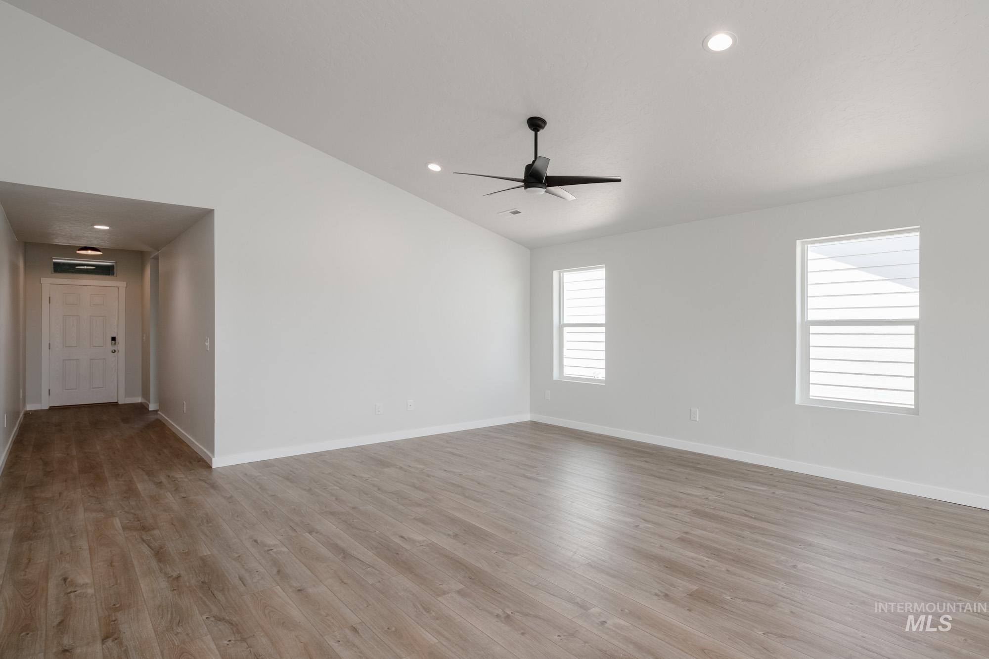 2839 E Valley Wind St, Kuna, Idaho 83634, 4 Bedrooms, 2 Bathrooms, Residential For Sale, Price $422,990,MLS 98959910