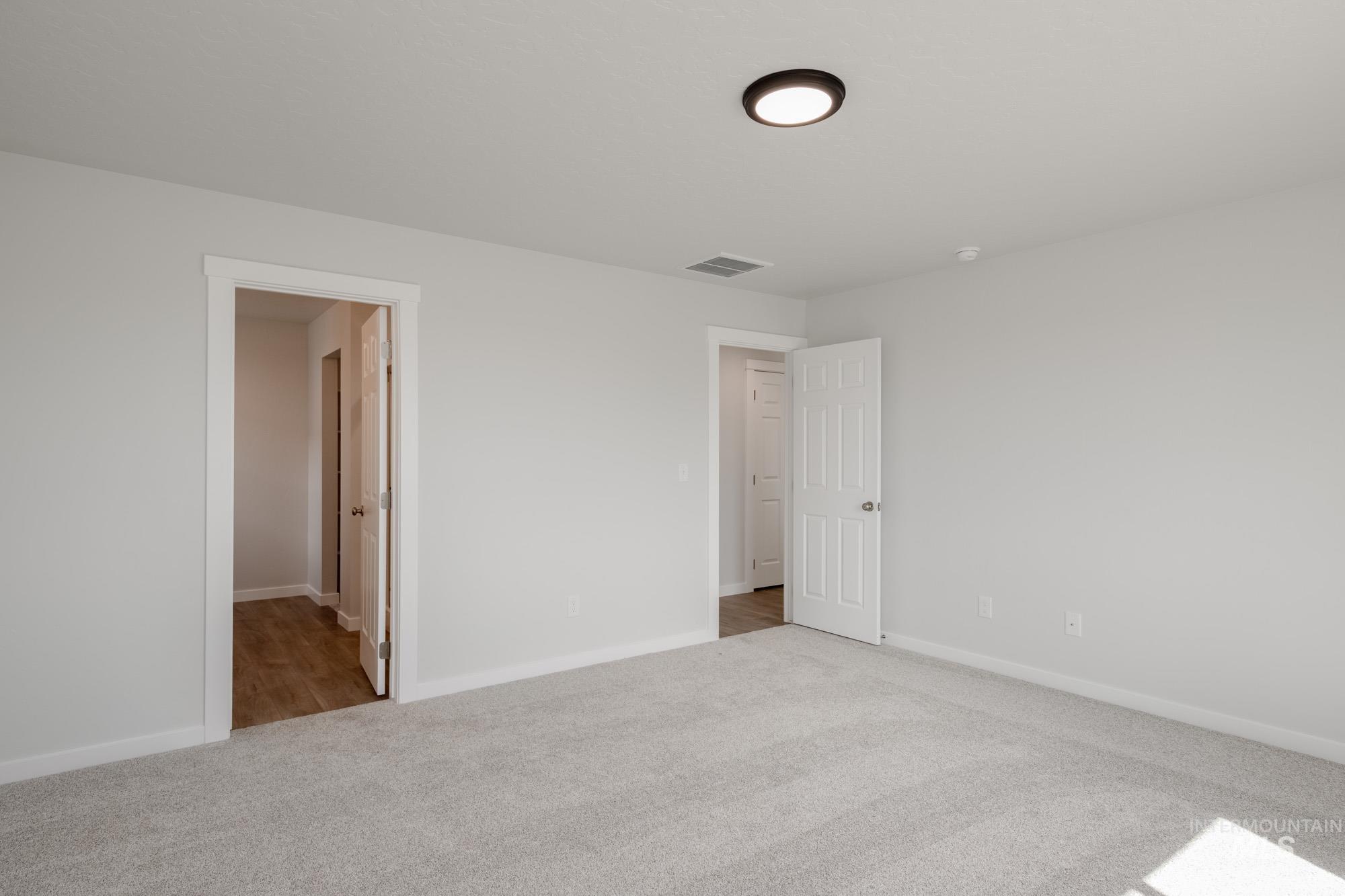 2839 E Valley Wind St, Kuna, Idaho 83634, 4 Bedrooms, 2 Bathrooms, Residential For Sale, Price $422,990,MLS 98959910