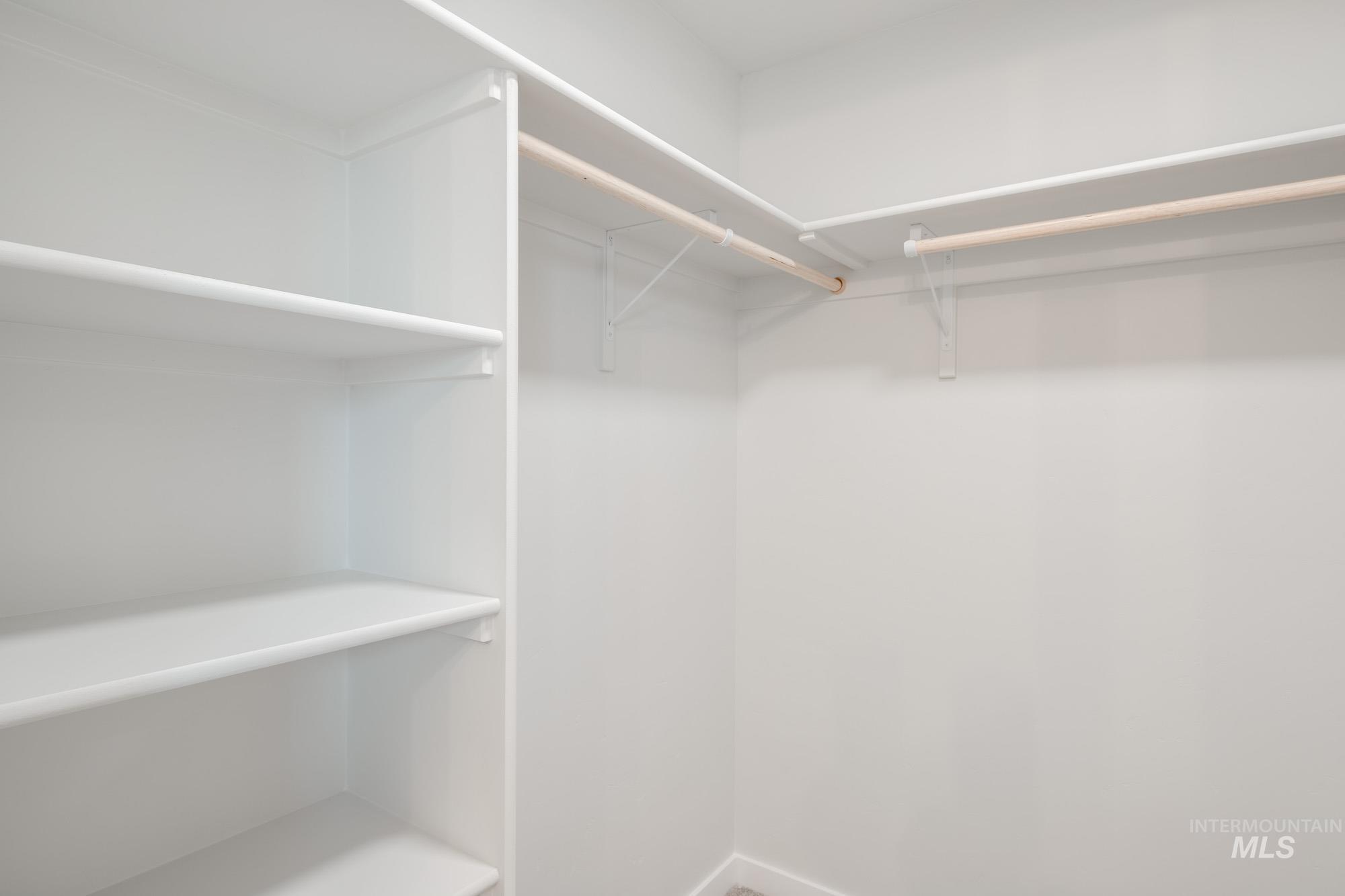 16727 Carlin Ave, Caldwell, Idaho 83607, 4 Bedrooms, 2.5 Bathrooms, Residential For Sale, Price $404,990,MLS 98959917