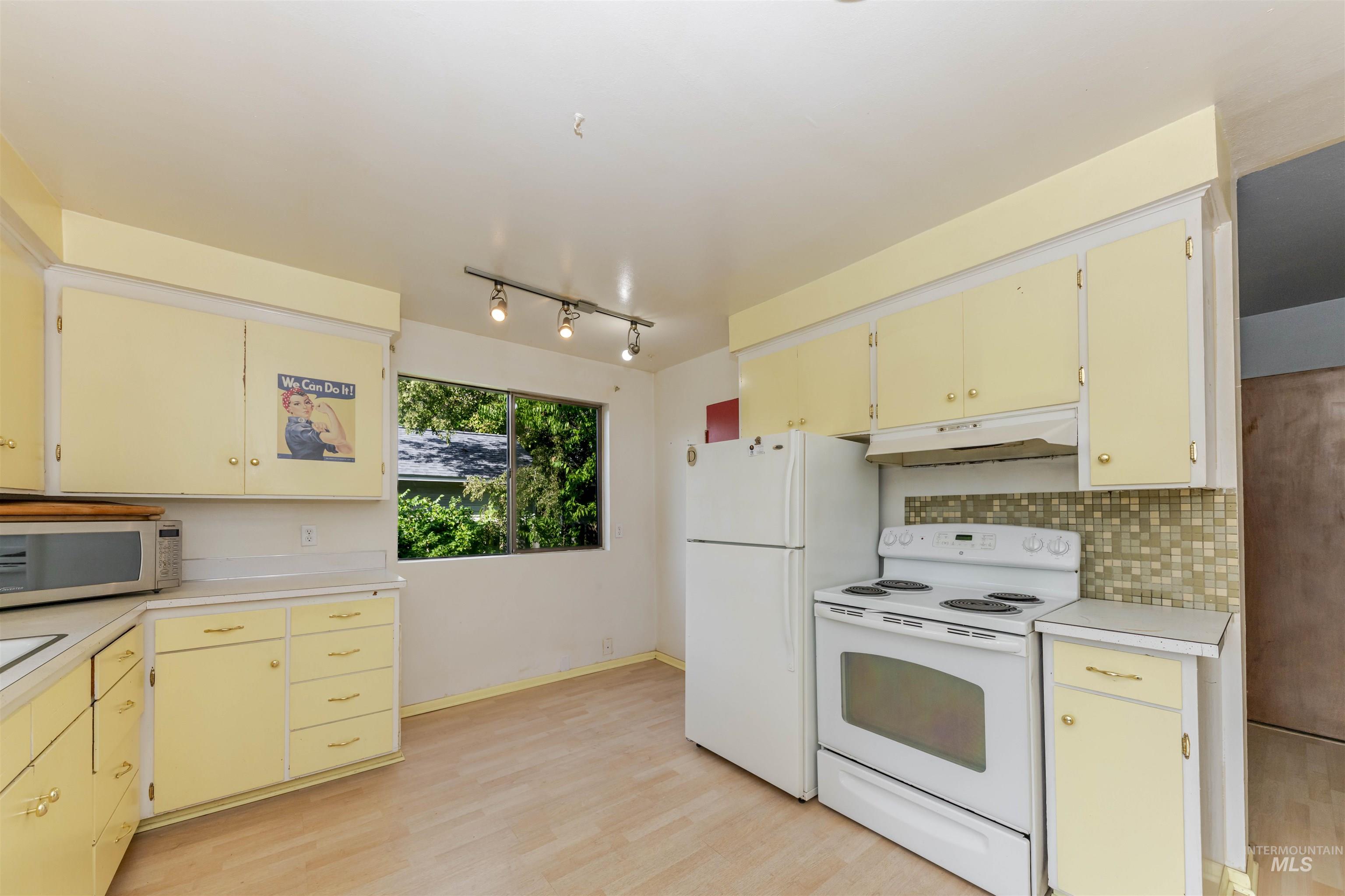 1310 6th St, Clarkston, Washington 99403, 2 Bedrooms, 1 Bathroom, Residential For Sale, Price $249,000,MLS 98959919