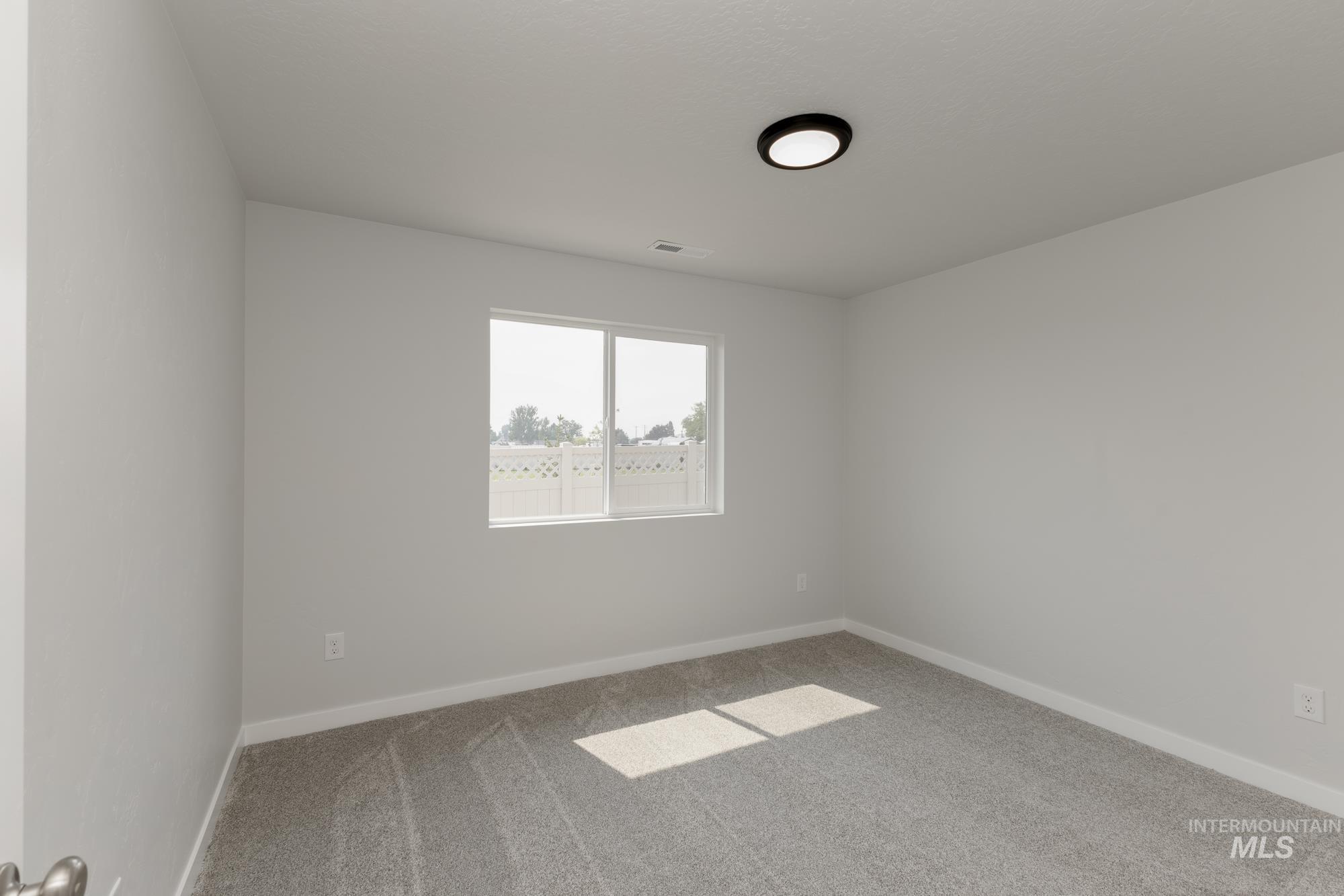 16695 Sentinel Ave, Caldwell, Idaho 83607, 4 Bedrooms, 2 Bathrooms, Residential For Sale, Price $412,990,MLS 98959920